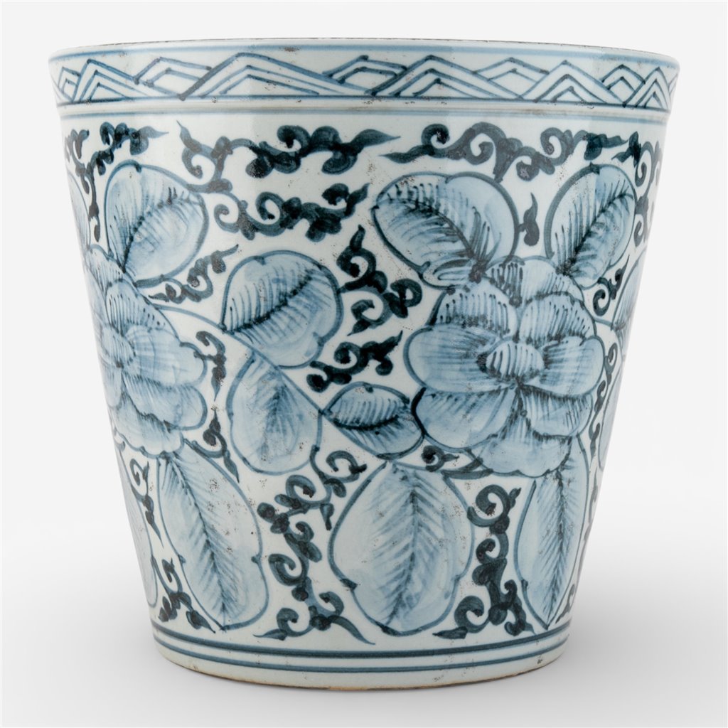 Danny's Fine Porcelain Antique Finish Pot-Blue Flower and Leaf