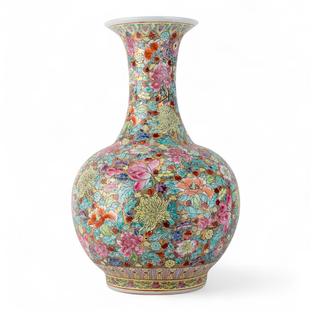 Danny's Fine Porcelain Pink Vase – Floral & Thousand Flower Motif