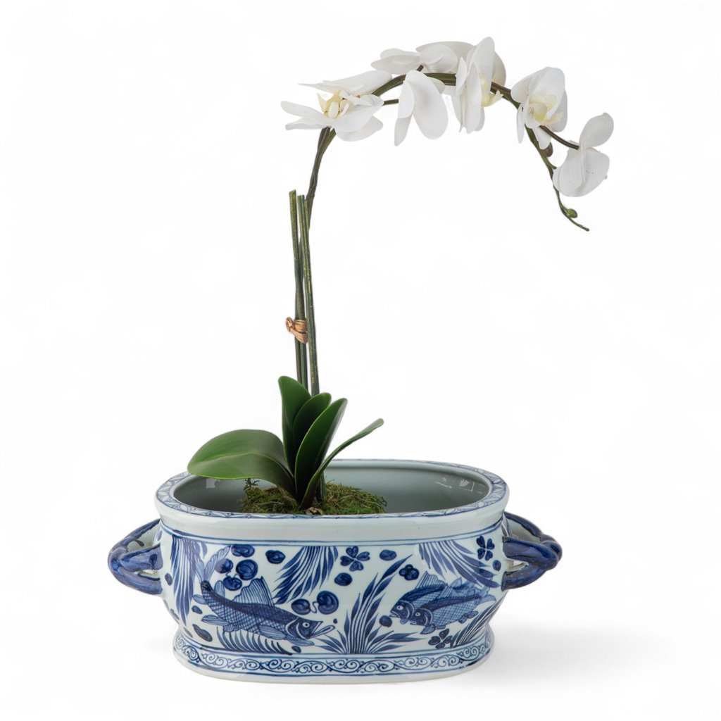 Danny's Fine Porcelain Blue & White Porcelain Oval Decorative Accent – Fish Motif