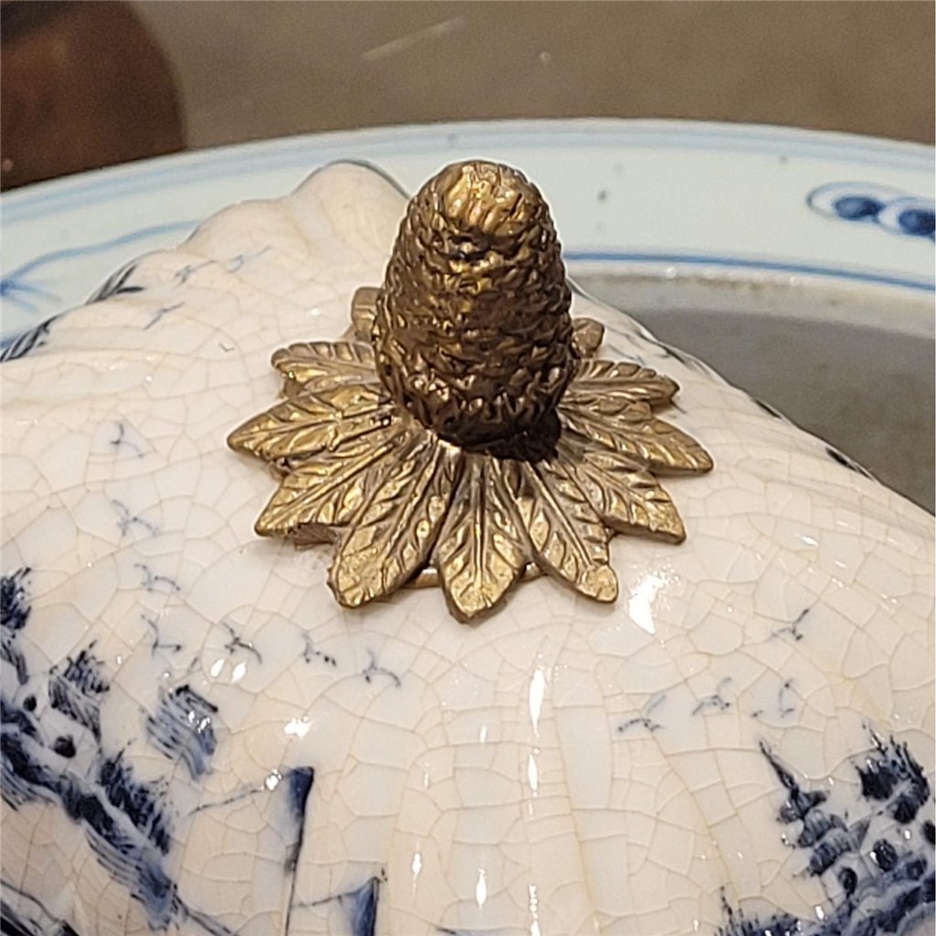 Danny's Fine Porcelain Rect. Box-Blue Willow