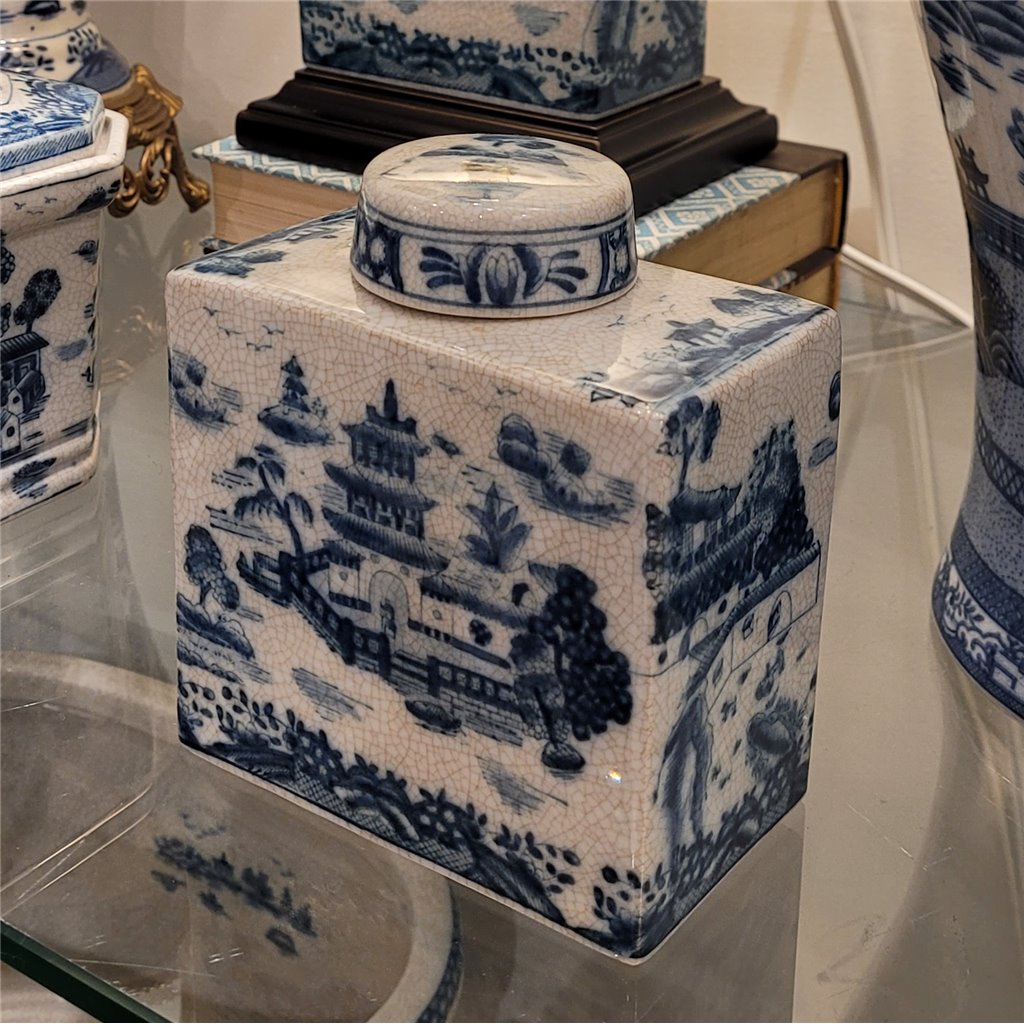 Danny's Fine Porcelain Rect. Box Jar - Blue Willow