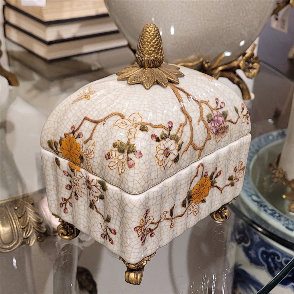Danny's Fine Porcelain Small Box with Bronze Ormolu - Feralia