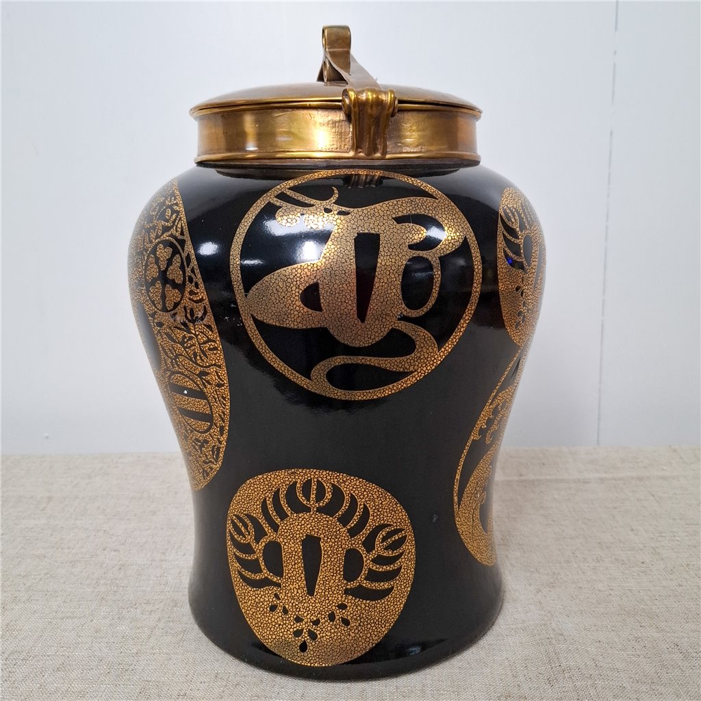 Danny's Fine Porcelain Porcelain Round Jar Black and Gold with Bronze Ormolu – A141 - CLOSEOUT