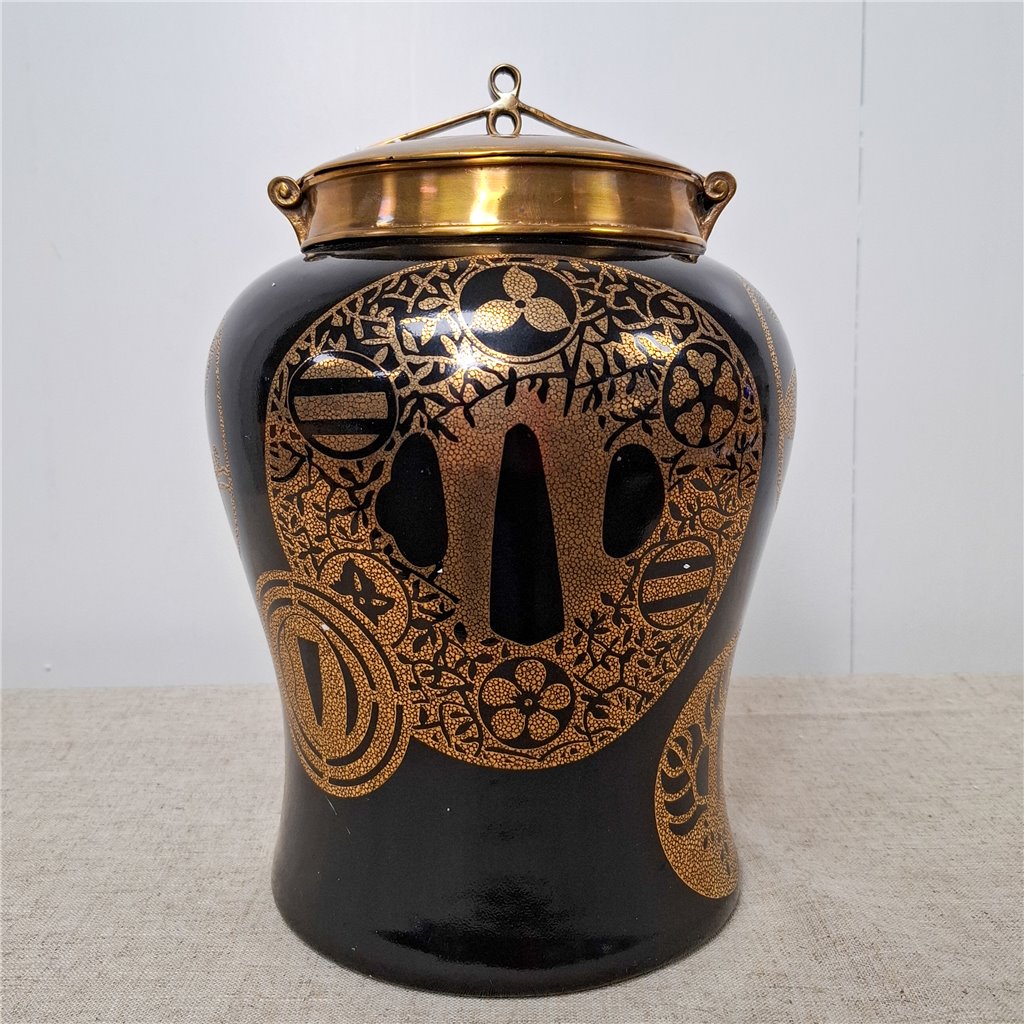 Danny's Fine Porcelain Porcelain Round Jar Black and Gold with Bronze Ormolu – A141 - CLOSEOUT