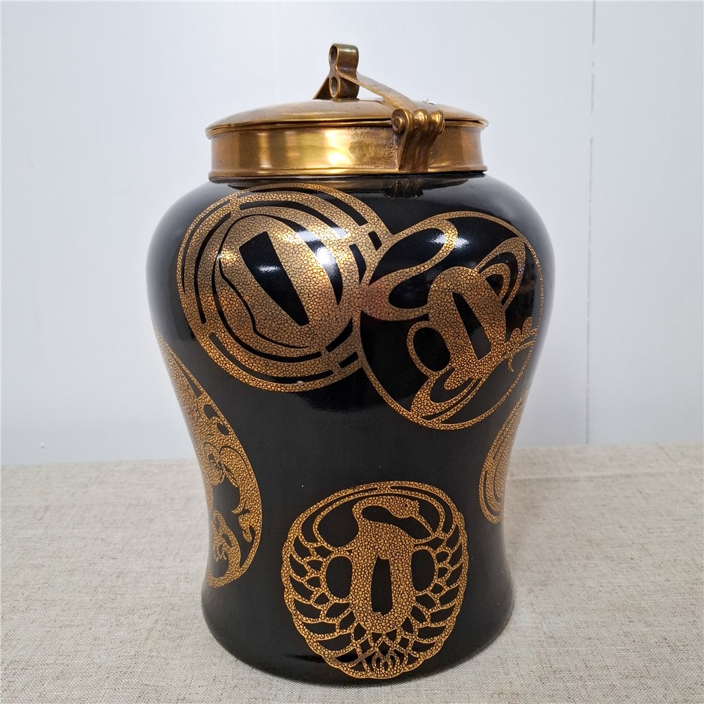 Danny's Fine Porcelain Porcelain Round Jar Black and Gold with Bronze Ormolu – A141 - CLOSEOUT