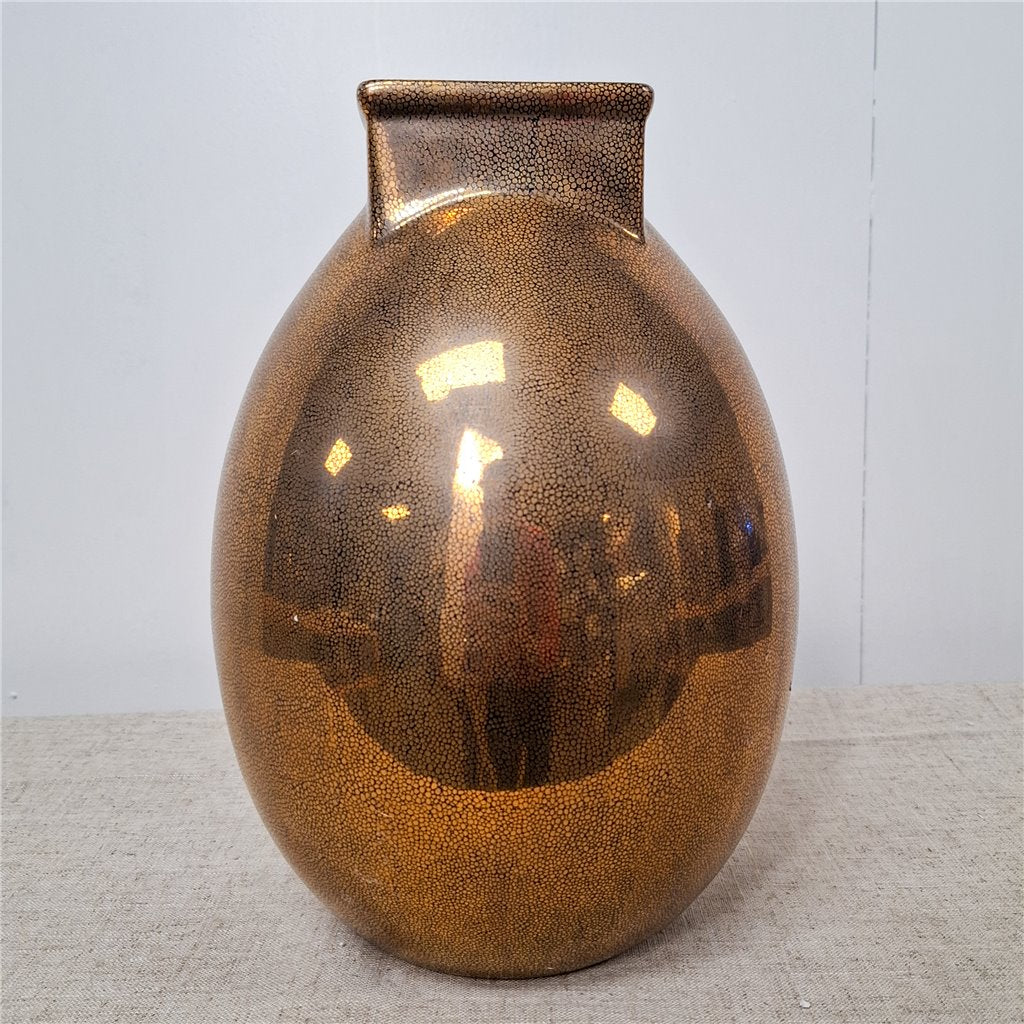 Danny's Fine Porcelain Porcelain Metallic Gold Round Vase Metallic Gold – A345 - CLOSEOUT