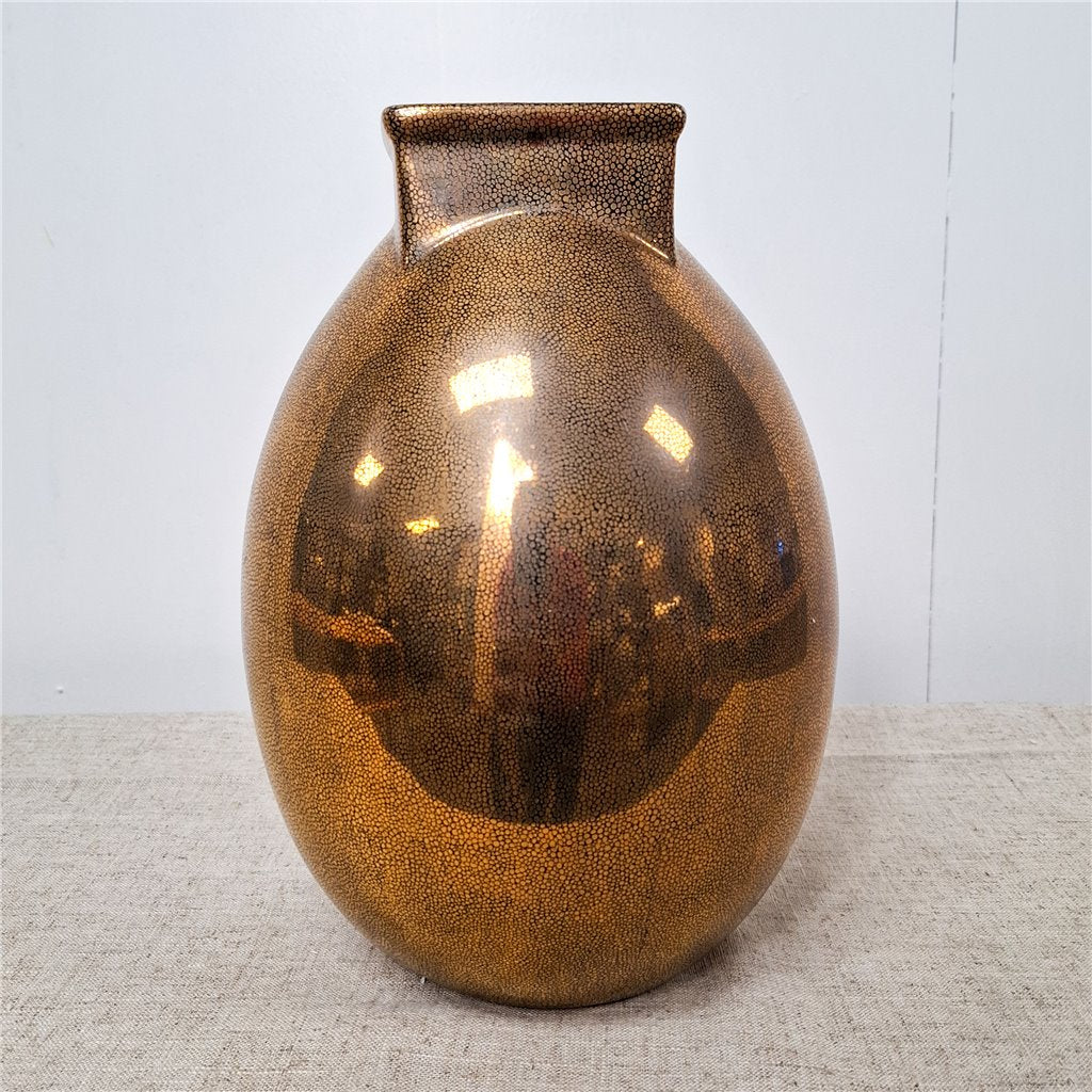 Danny's Fine Porcelain Porcelain Metallic Gold Round Vase Metallic Gold – A345 - CLOSEOUT