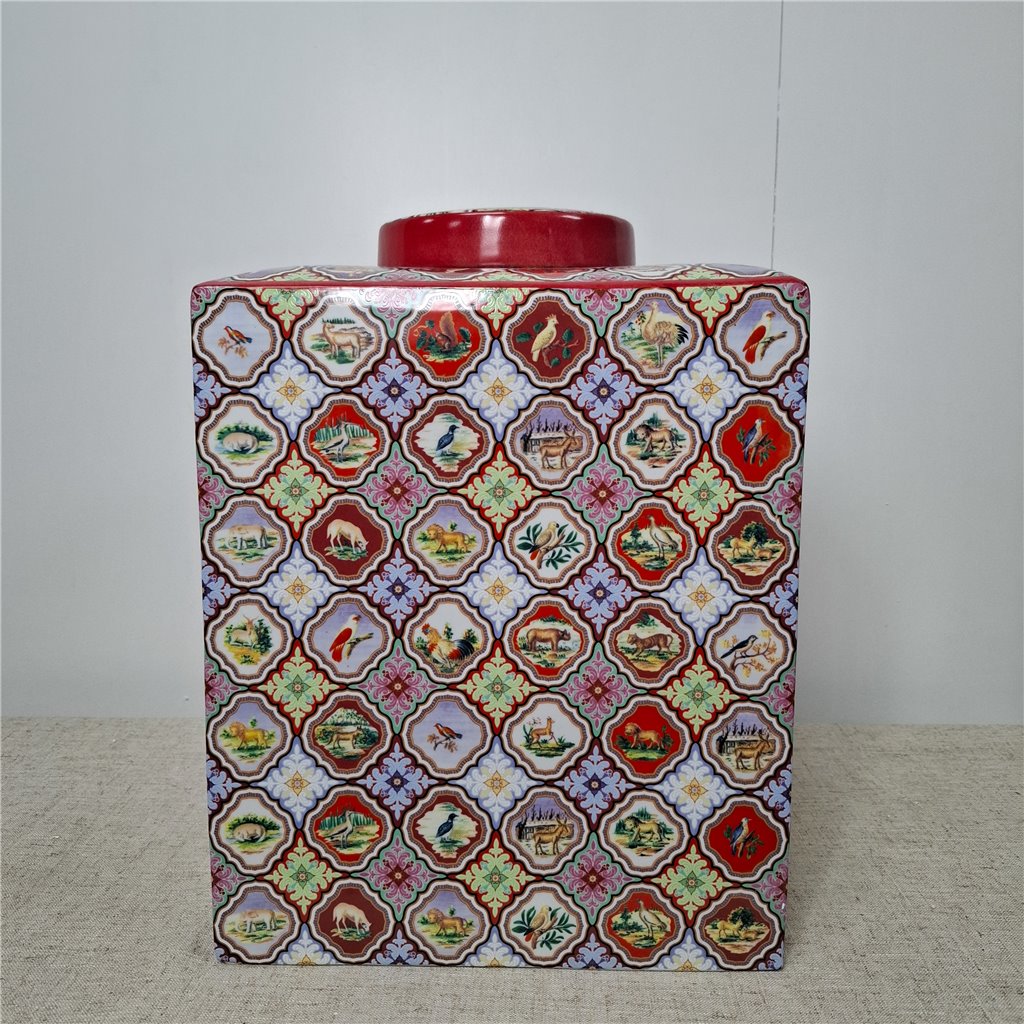 Danny's Fine Porcelain Porcelain Square Jar Safari [Le] – B667 - CLOSEOUT