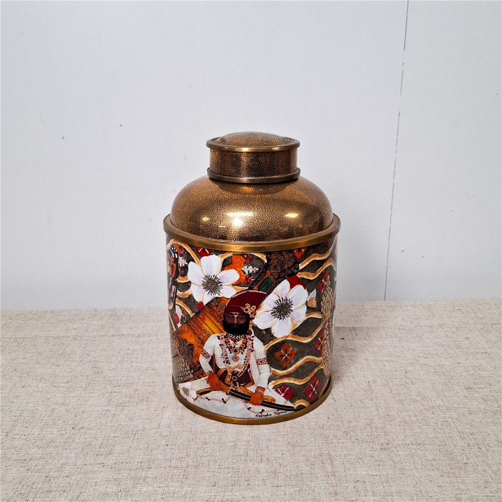 Danny's Fine Porcelain Porcelain Round Jar Portrait V with Bronze Ormolu – B793 - CLOSEOUT