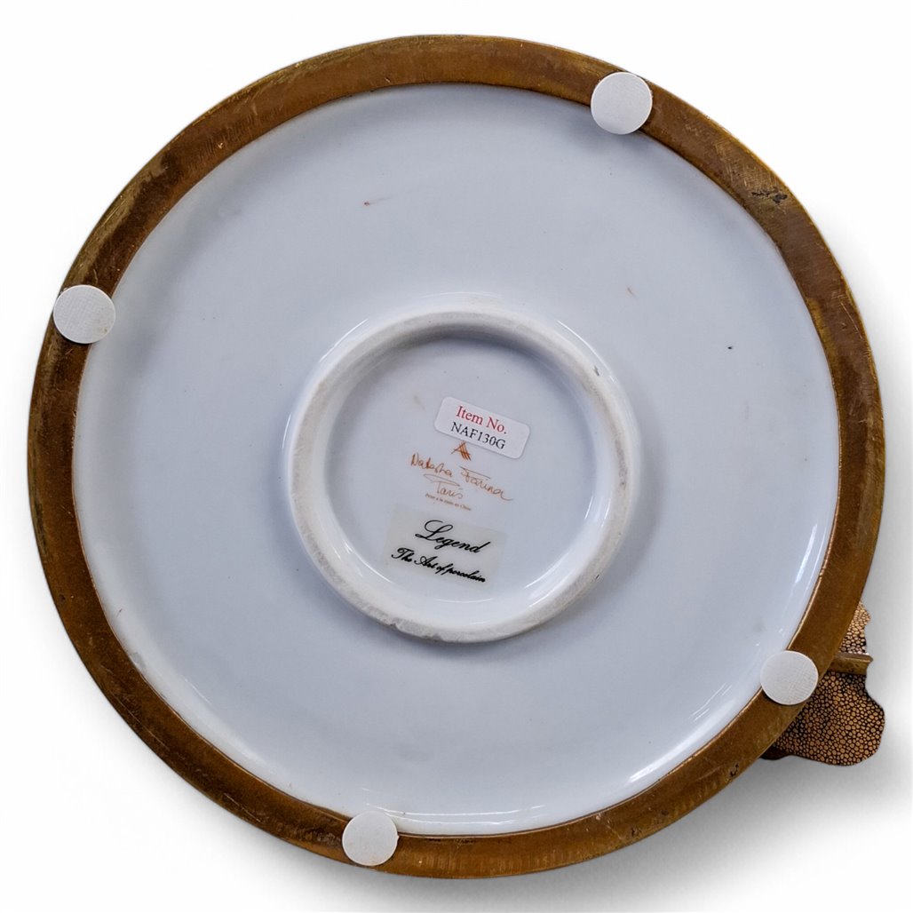 Danny's Fine Porcelain Porcelain Round Jar Portrait V with Bronze Ormolu – B793 - CLOSEOUT