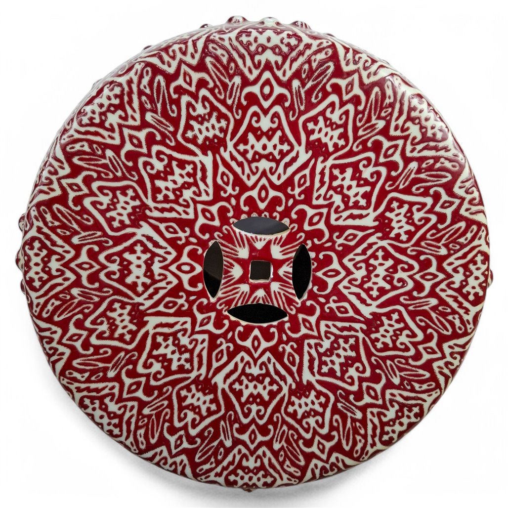 Danny's Fine Porcelain Red Vine Garden Stool - CLOSEOUT