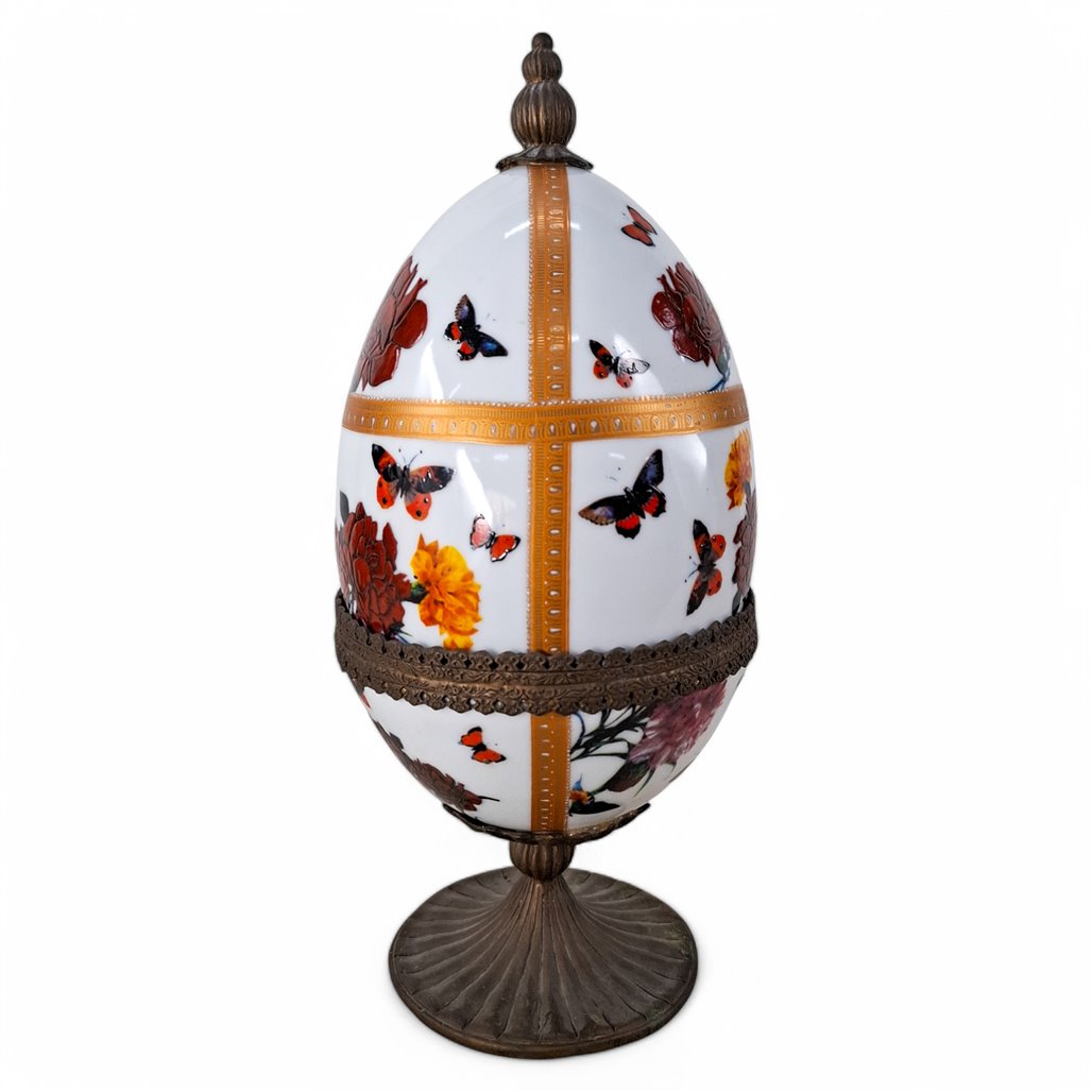 Danny's Fine Porcelain Floral Egg Ornament Jar - CLOSEOUT