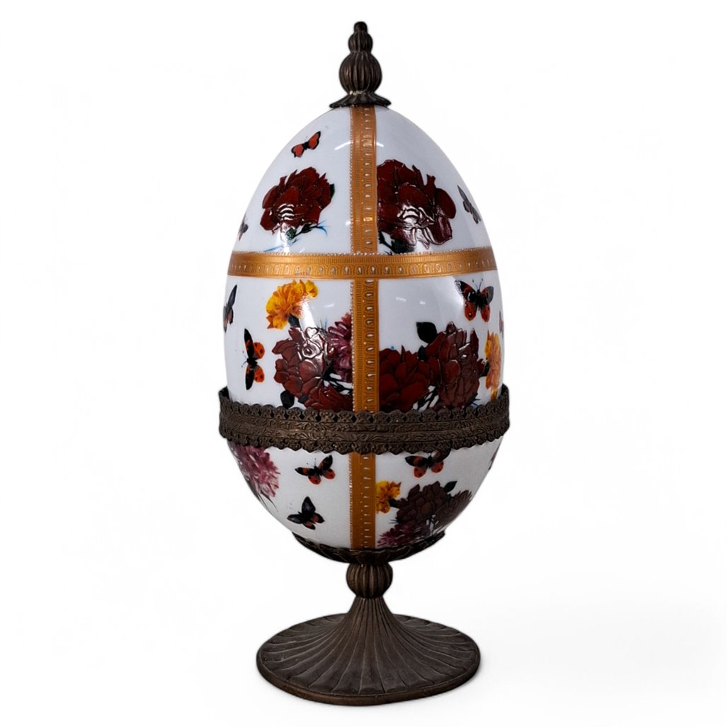 Danny's Fine Porcelain Floral Egg Ornament Jar - CLOSEOUT