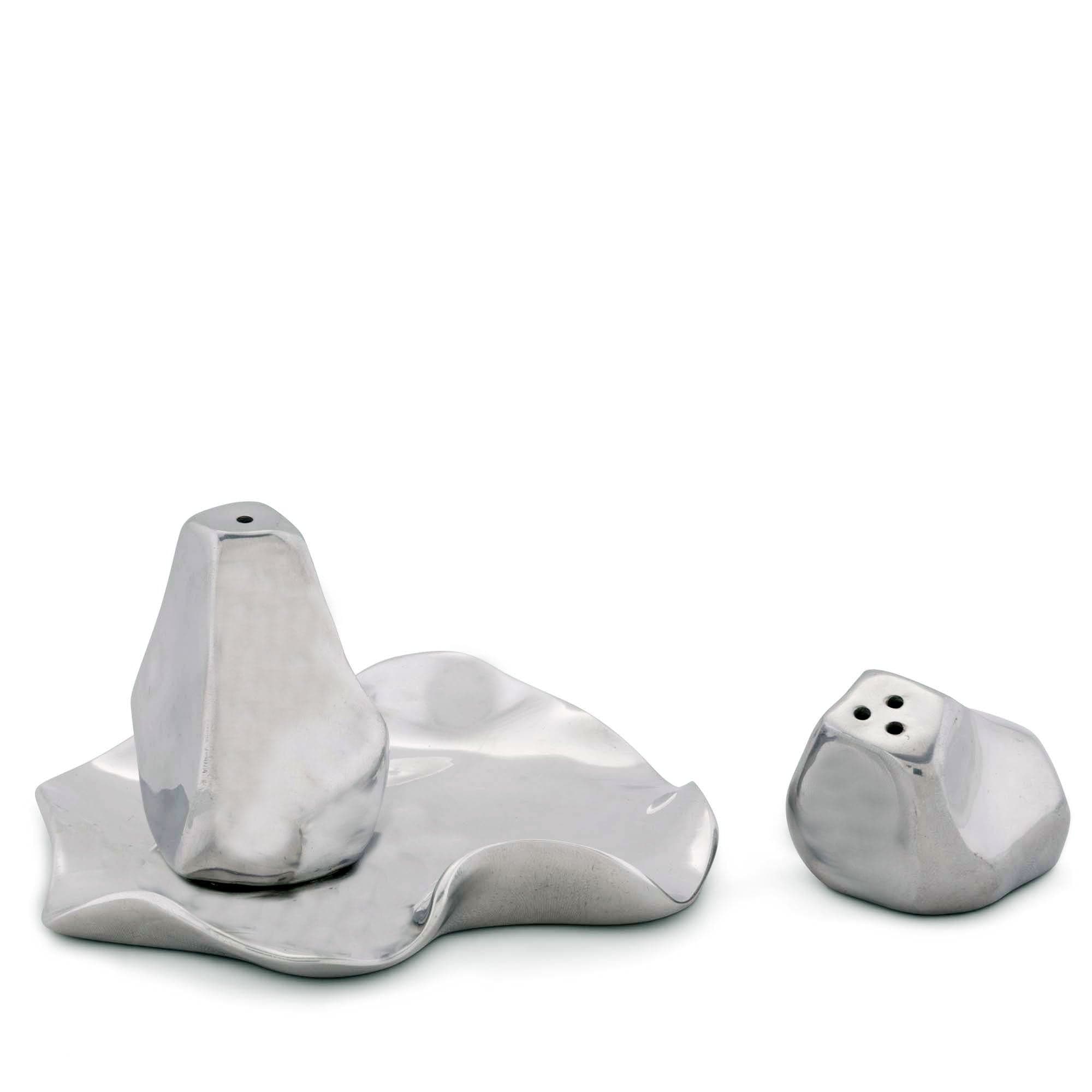 Arthur Court Serveware Arthur Court Carmel Salt and Pepper Set