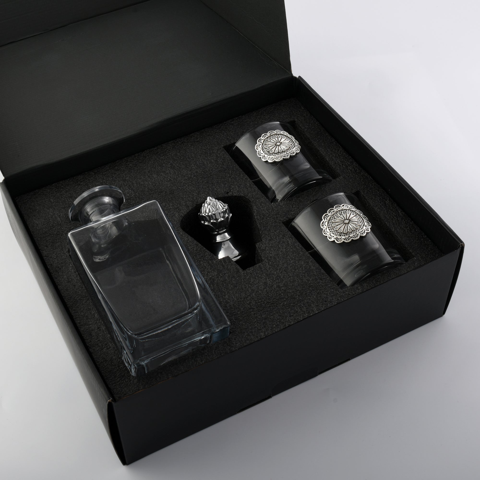 Arthur Court Serveware Arthur Court Decanter Set with glasses (2) - Western