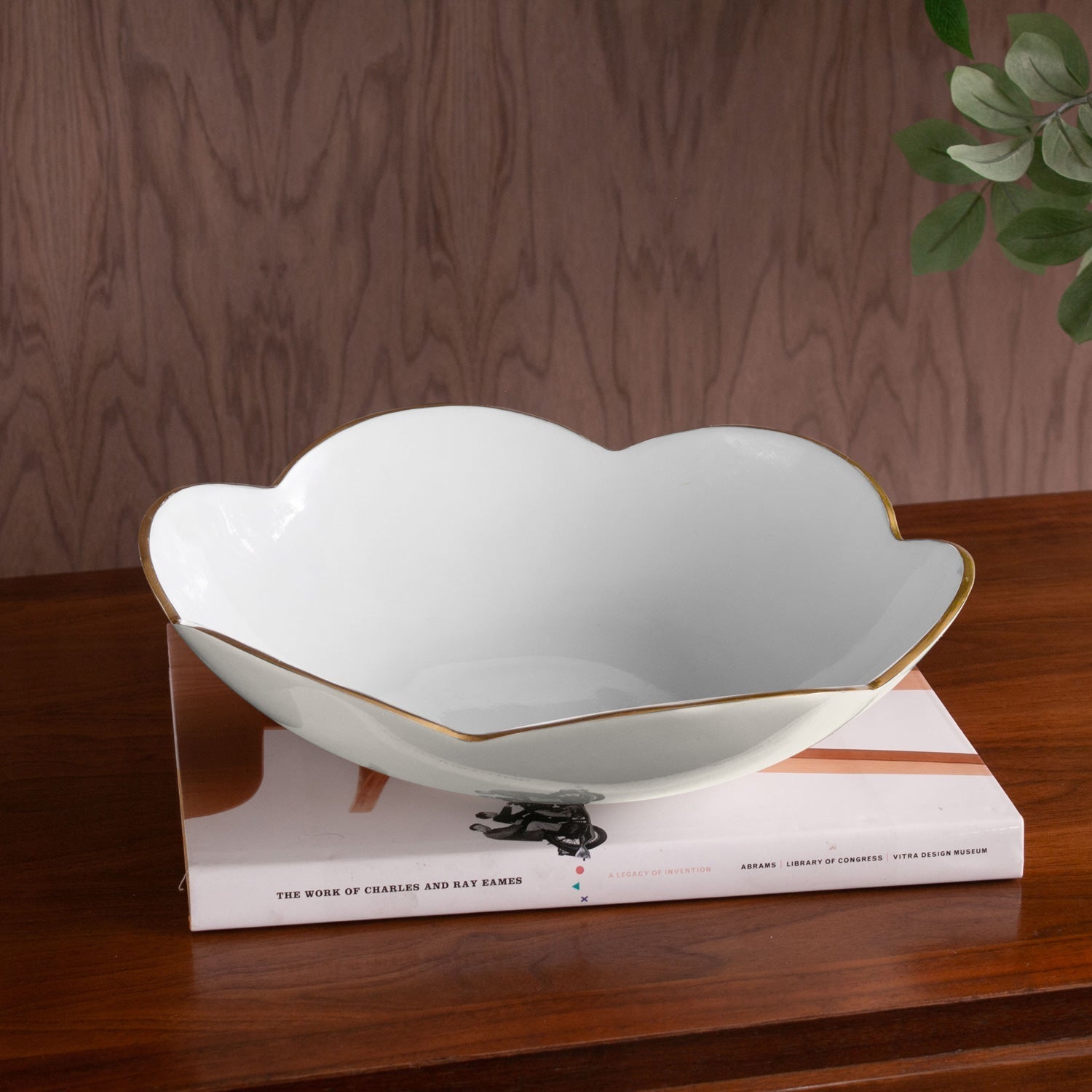 Beatriz Ball Servware Beatriz Ball ENCANTO Amelia Medium Bowl Cream and White
