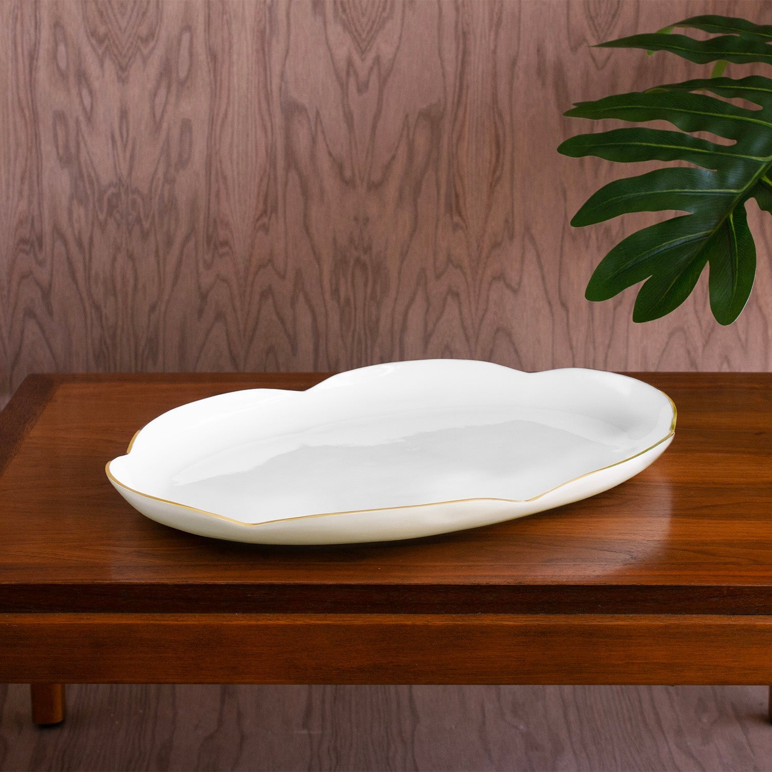 Beatriz Ball Servware Beatriz Ball ENCANTO Amelia Oval Tray Cream and White