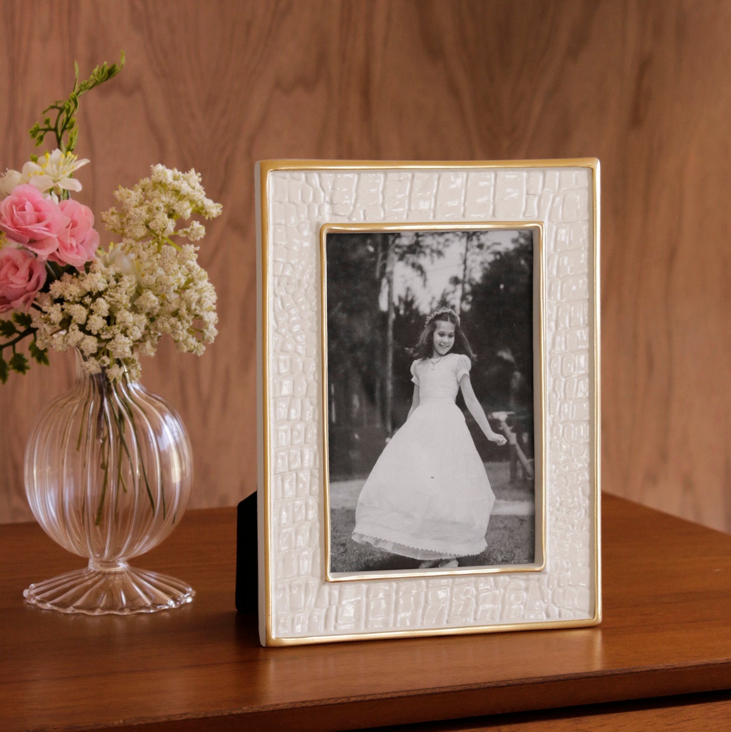 Beatriz Ball Giftware Beatriz Ball ENCANTO Croc 4 x 6 Cream Frame