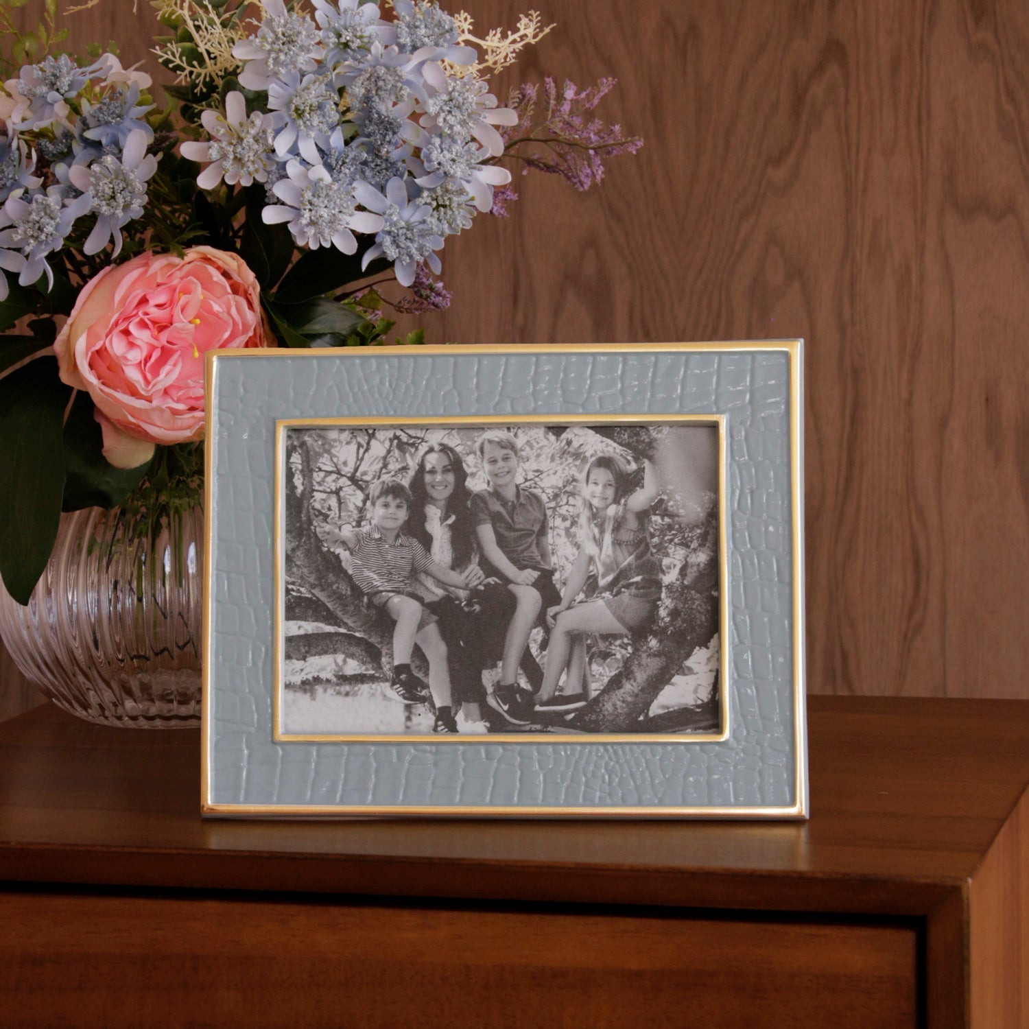 Beatriz Ball Giftware Beatriz Ball ENCANTO Croc 5 x 7 Slate Frame