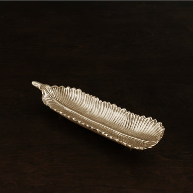 Beatriz Ball Giftware Beatriz Ball GIFTABLES Sierra Modern Leaf Cracker Tray (Gold)