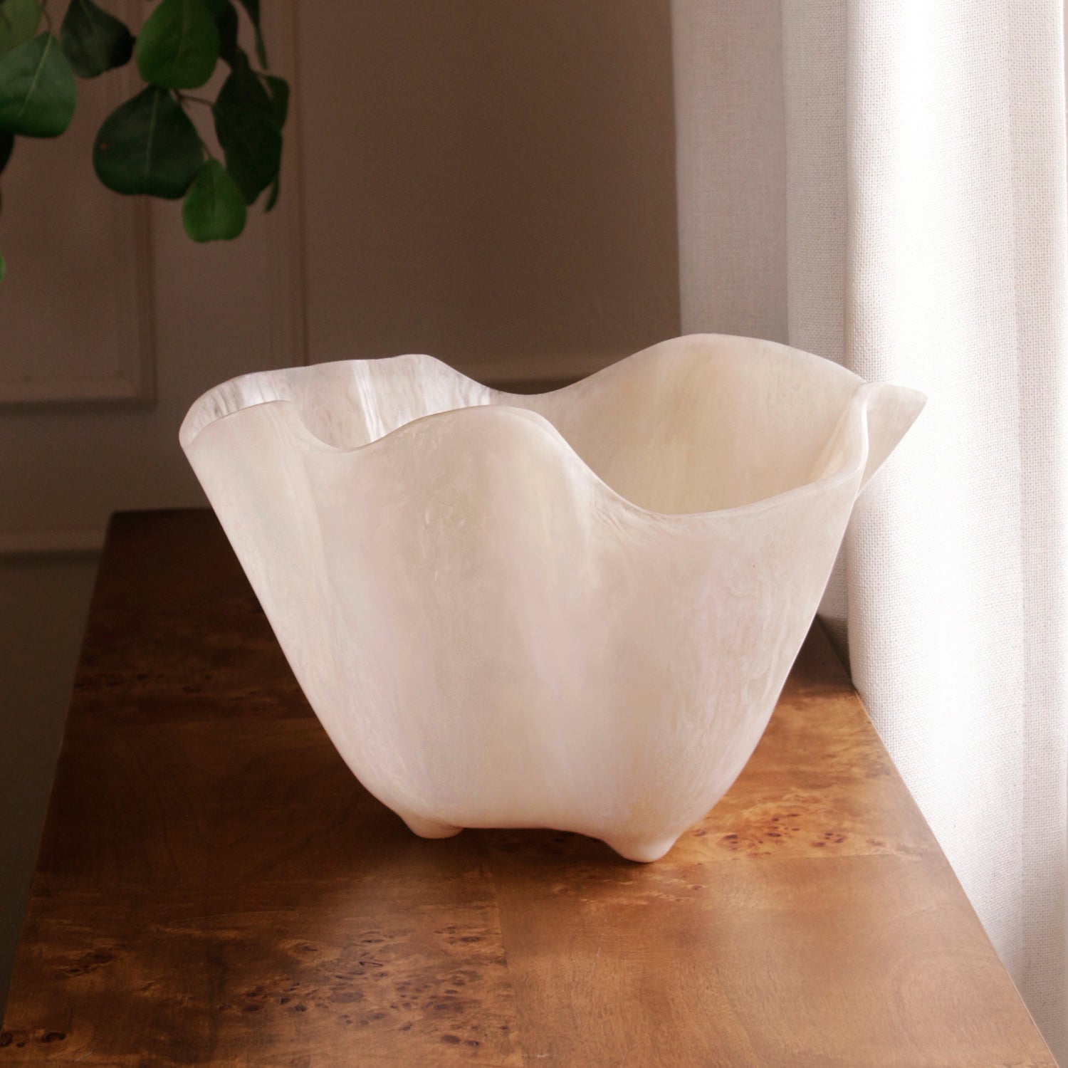Beatriz Ball Serveware Beatriz Ball RESIN Alabaster Ice Bucket White Swirl