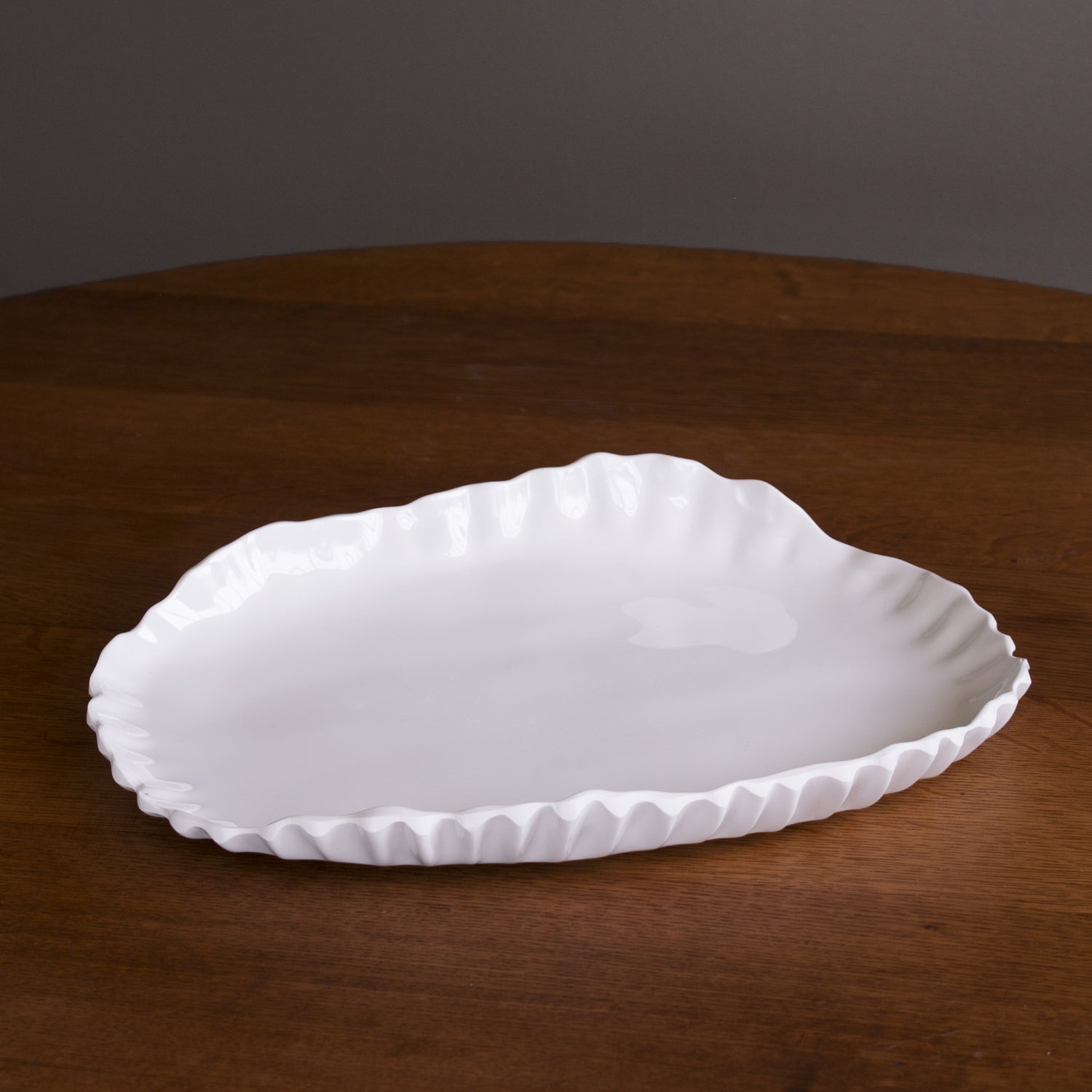Beatriz Ball Servware Beatriz Ball VIDA Bloom Pinched Large Oval Platter (White)