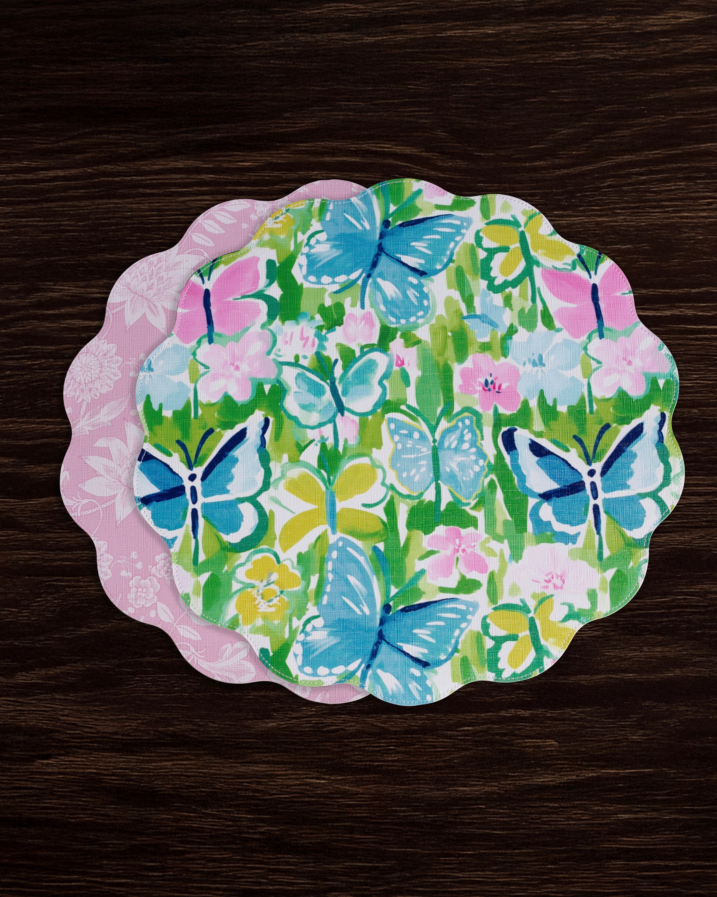 Beatriz Ball Giftware Beatriz Ball VIDA Butterfly Garden & Flowers Reversible  Round Placemats Set of 4 Pastel