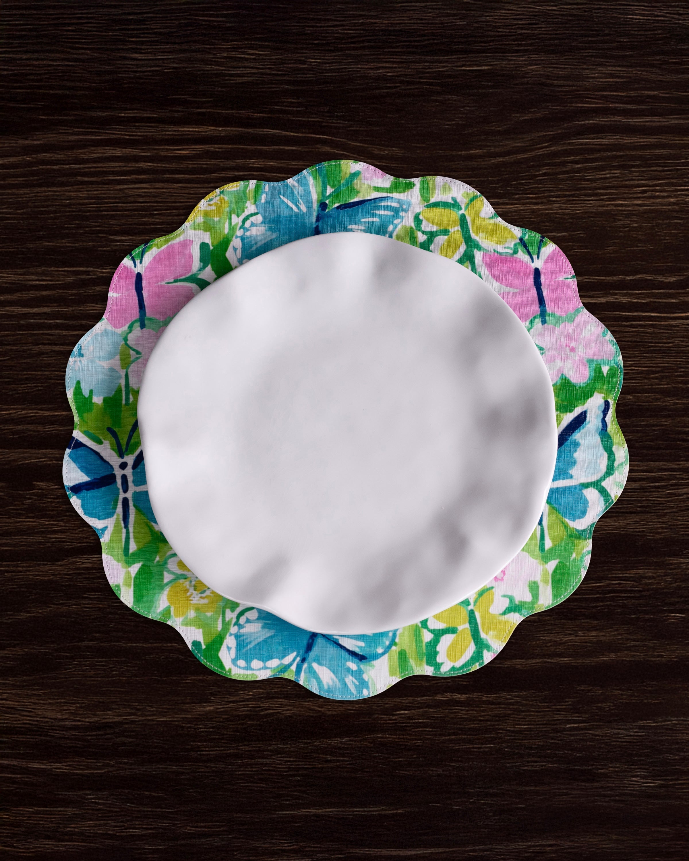 Beatriz Ball Giftware Beatriz Ball VIDA Butterfly Garden & Flowers Reversible  Round Placemats Set of 4 Pastel