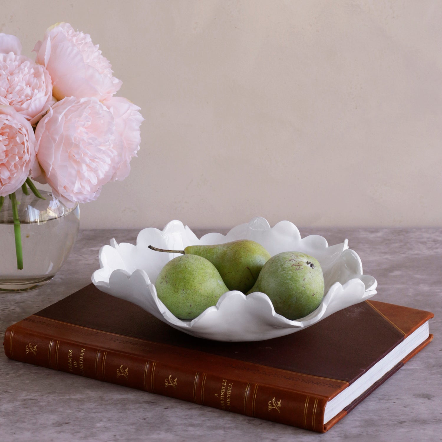 Beatriz Ball Serveware Beatriz Ball VIDA Colette Medium Bowl (White)