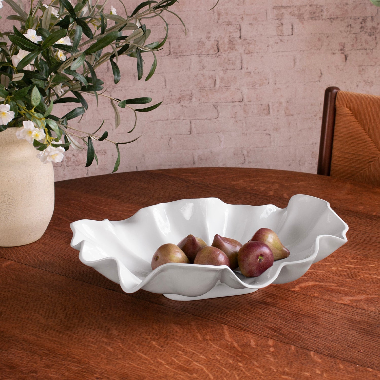 Beatriz Ball Serveware Beatriz Ball VIDA Havana Aries Large Bowl White