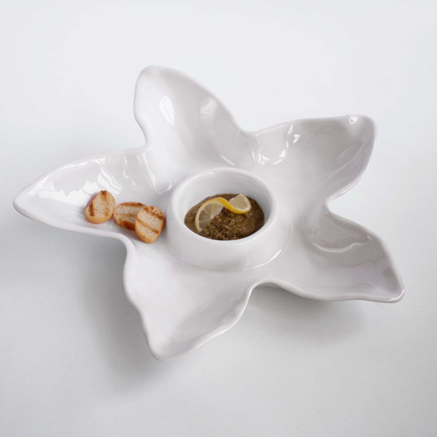 Beatriz Ball Serveware Beatriz Ball VIDA Ocean Starfish Chip & Dip (White)