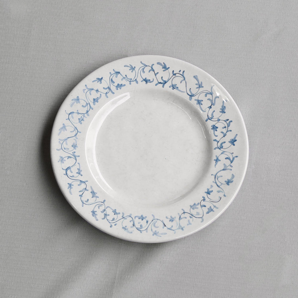 Beatriz Ball Vida Sienna 11" Dinner Plate Set of 4 (White and Blue)