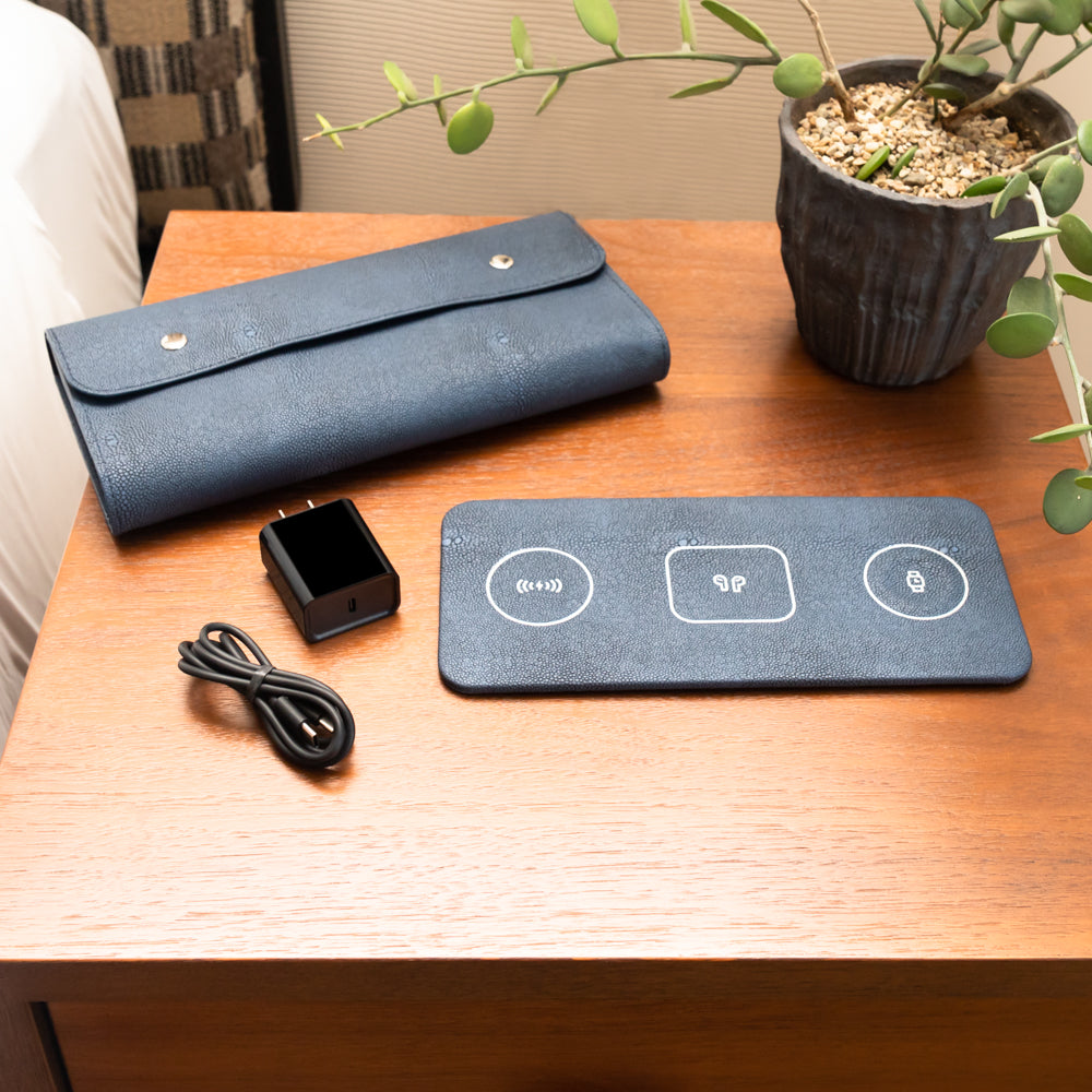 Brouk & Co Giftware Ace 3 in 1 Portable Wireless Fast Charging Pad