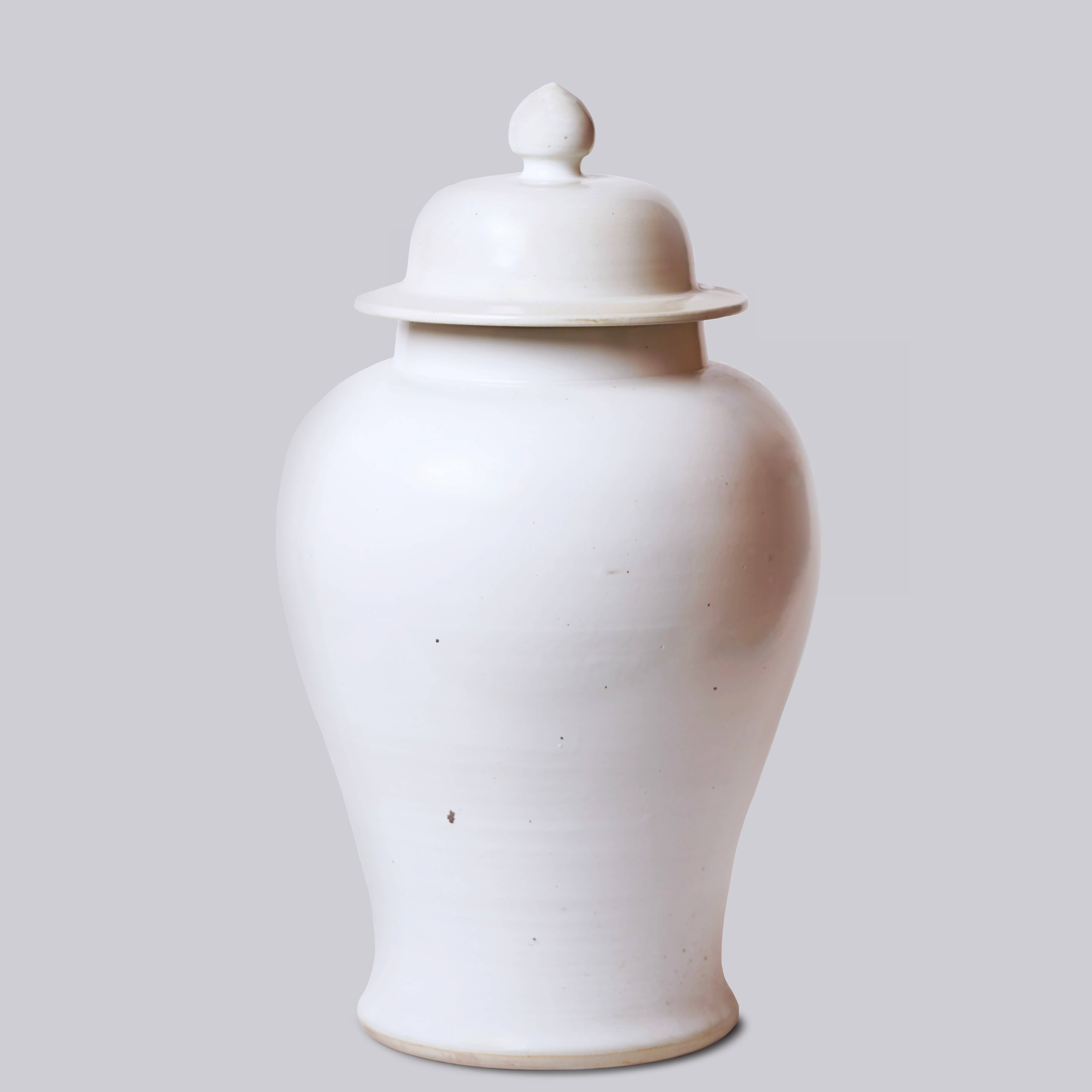 Cobalt Guild Home Decor 25" Rustic Plain White Porcelain Temple Jar