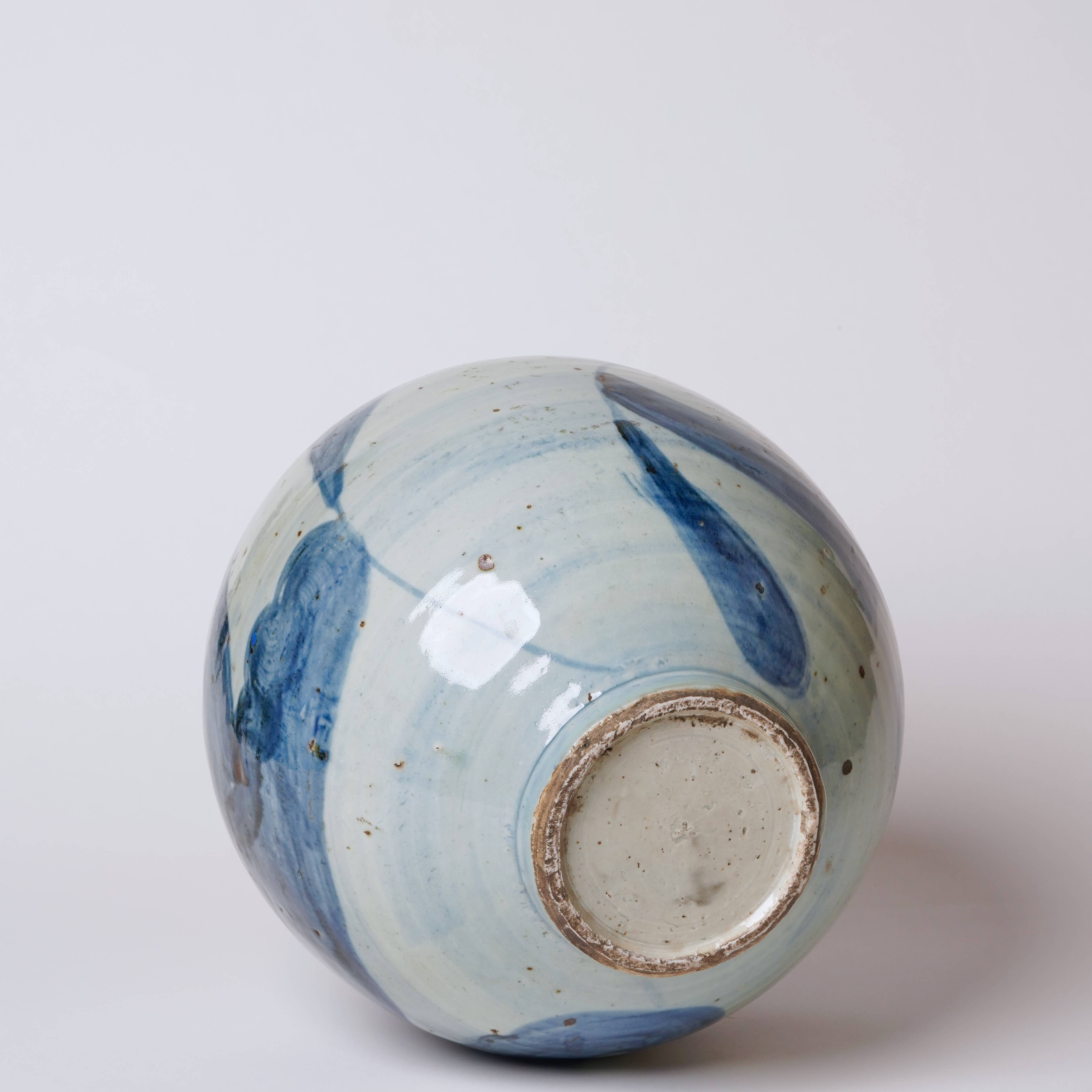 Cobalt Guild Home Decor Blue and White Clouds Rustic Porcelain Globe Vase
