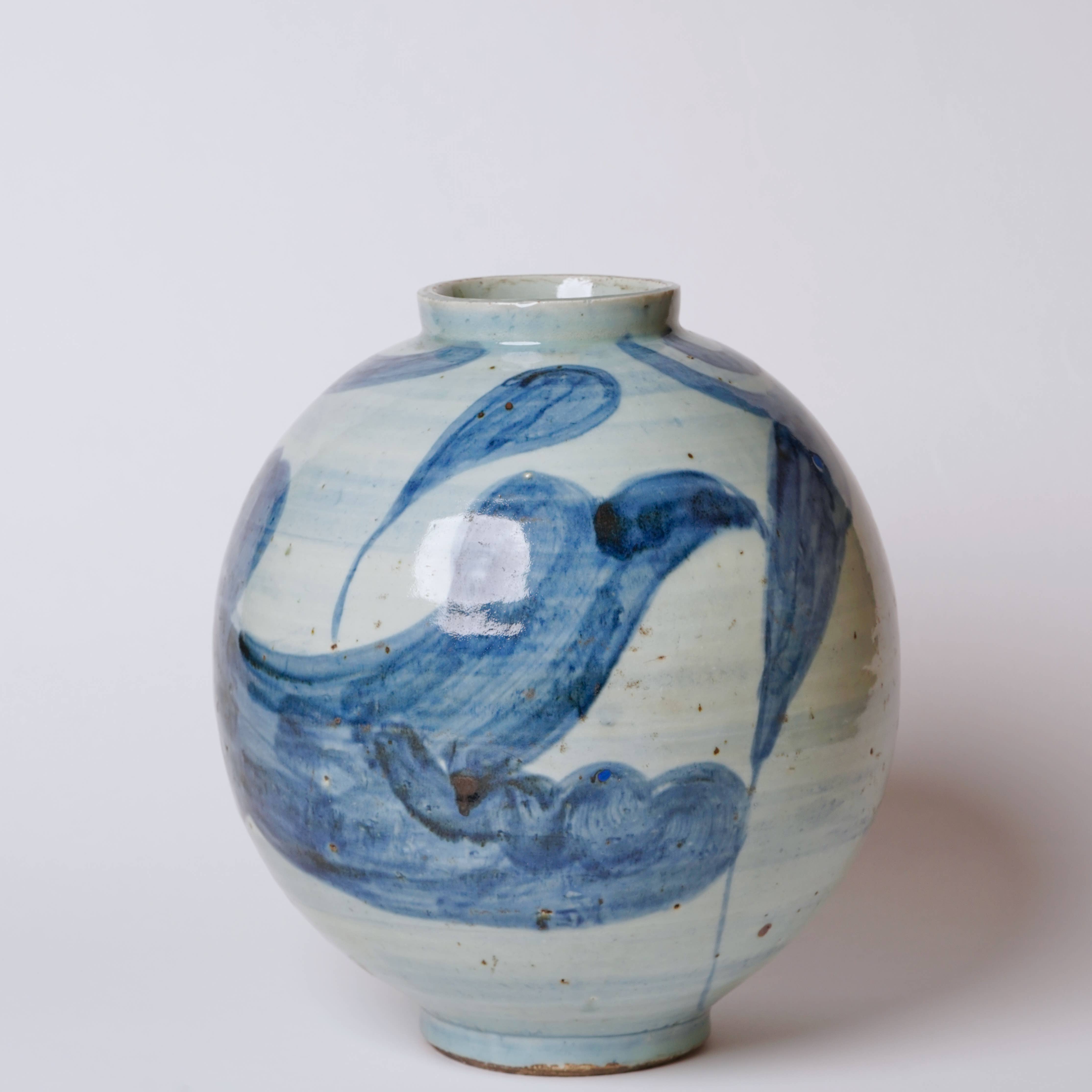 Cobalt Guild Home Decor Blue and White Clouds Rustic Porcelain Globe Vase