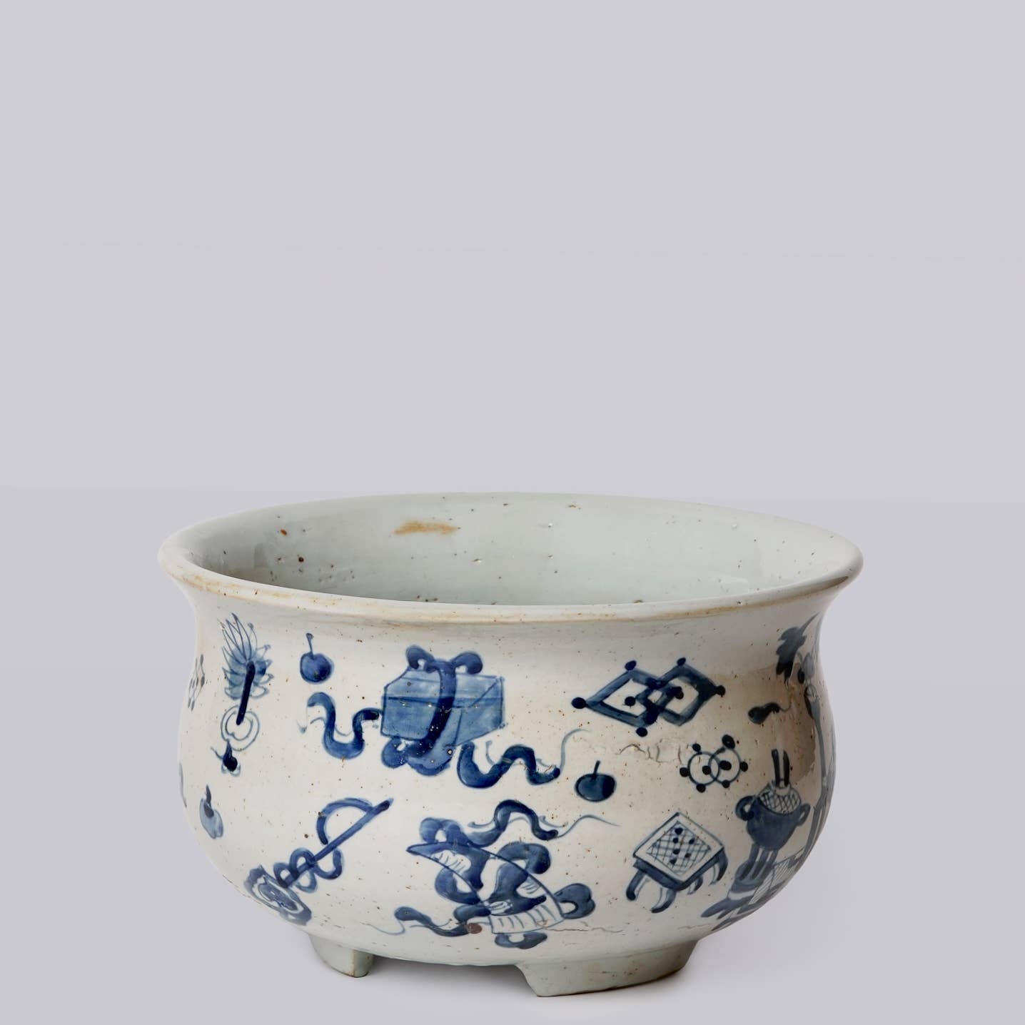 Cobalt Guild Home Decor Blue and White Porcelain Ancient Treasures Bulbous Cachepot