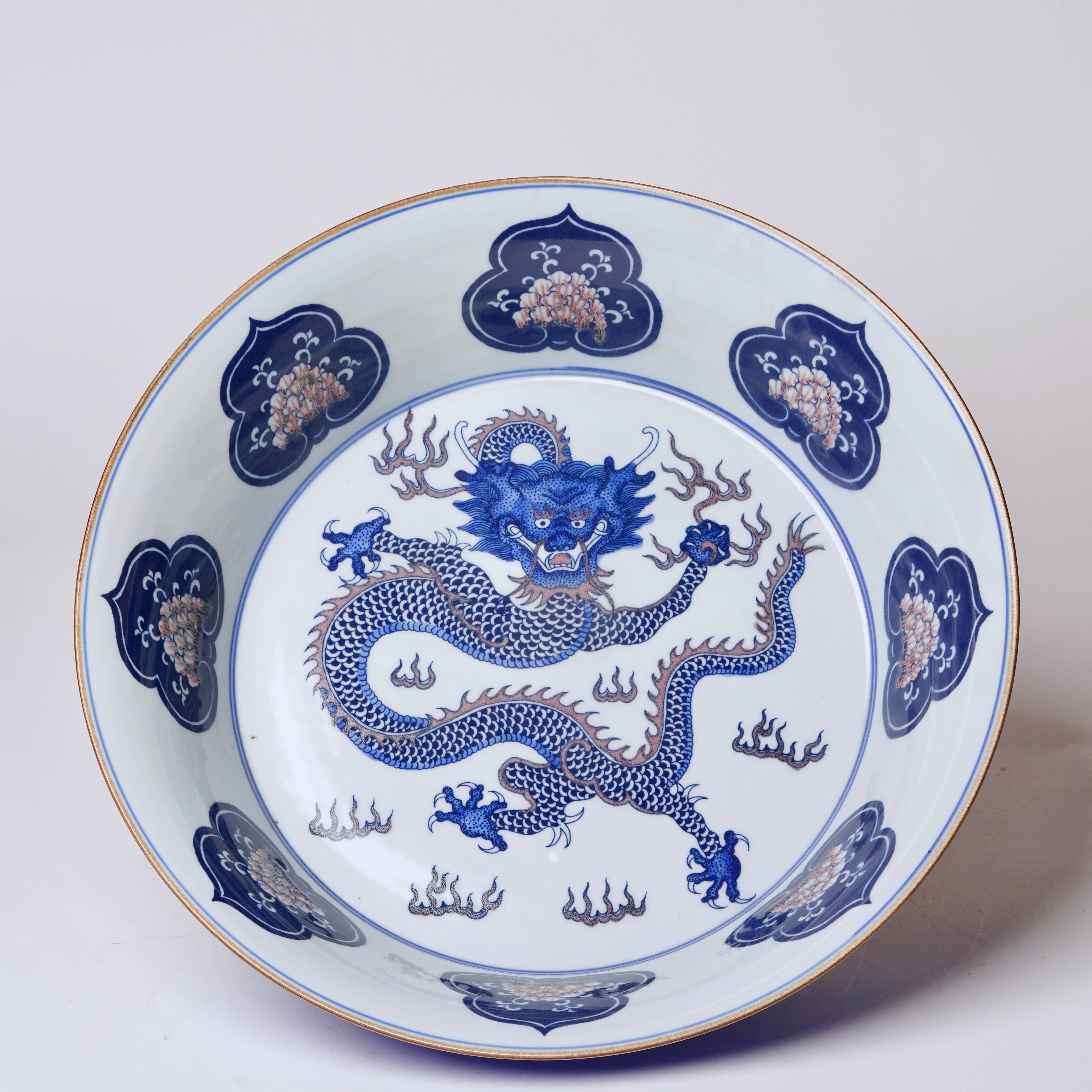 Cobalt Guild Home Decor Blue and White Porcelain Auspicious Dragon Large Dish