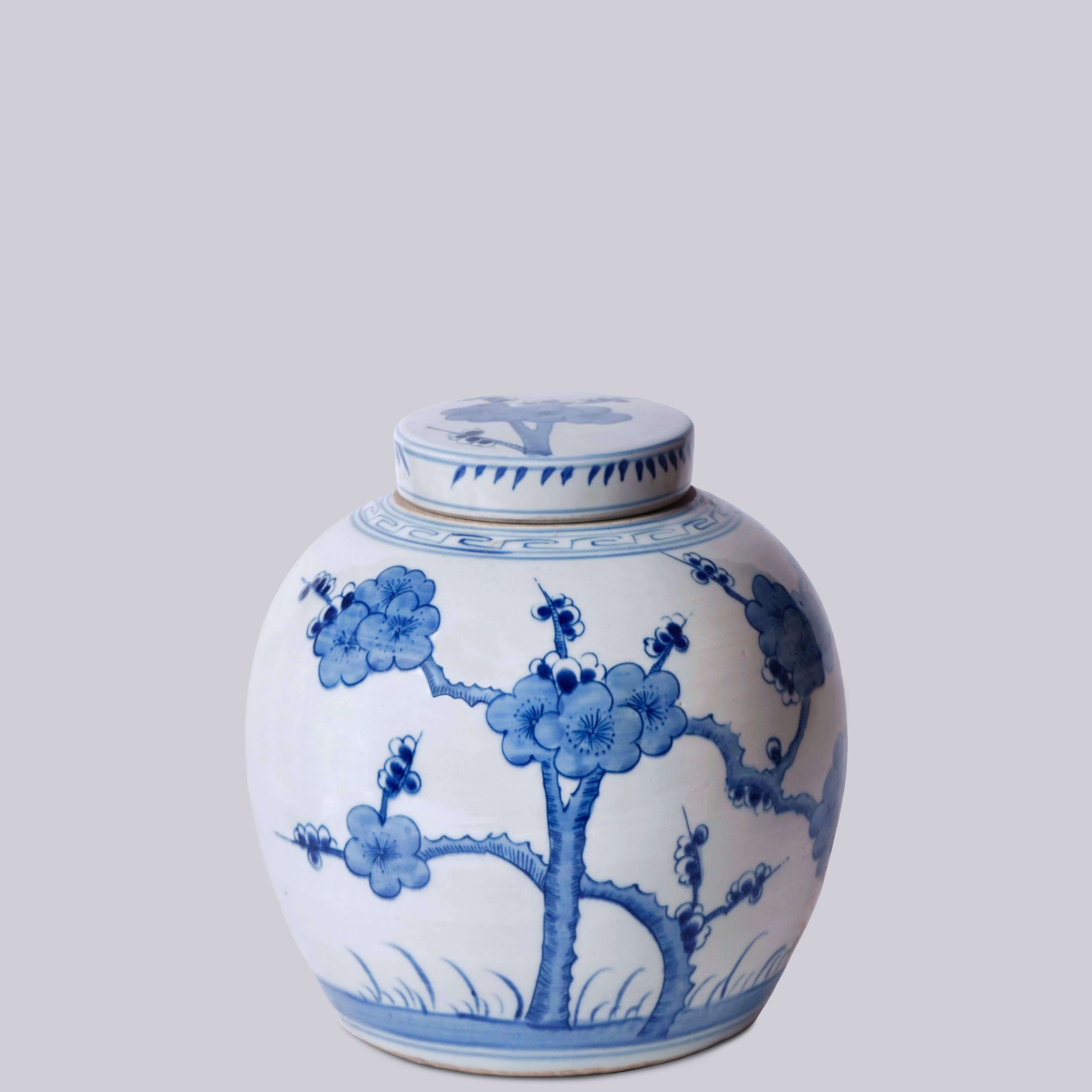 Cobalt Guild Home Decor Blue and White Porcelain Cherry Blossom Round Storage Jar