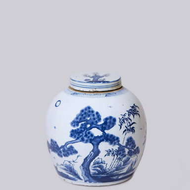 Cobalt Guild Home Decor Blue and White Porcelain Three Friends Round Jar