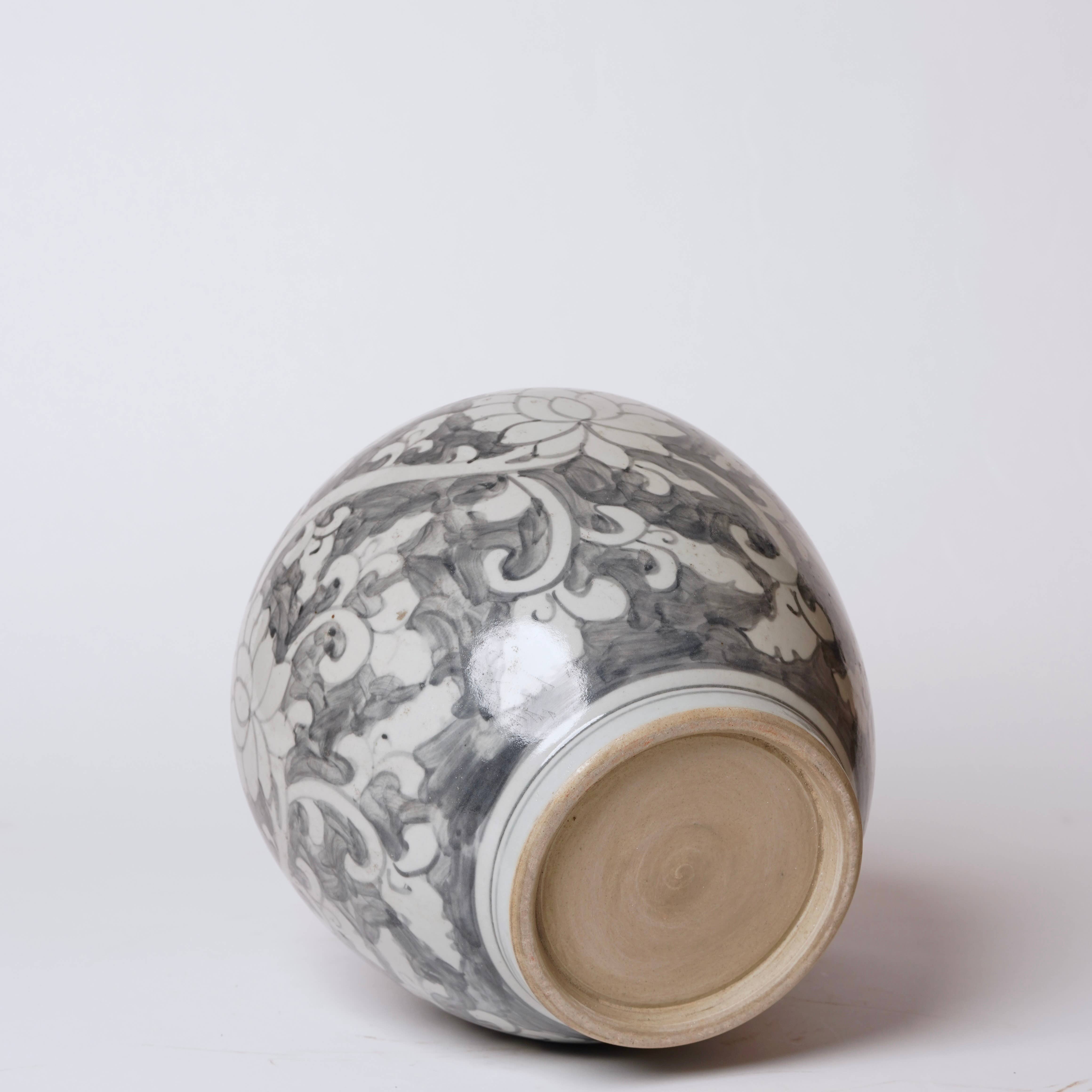 Cobalt Guild Home Decor Grey and White Porcelain Rustic Lotus Jar