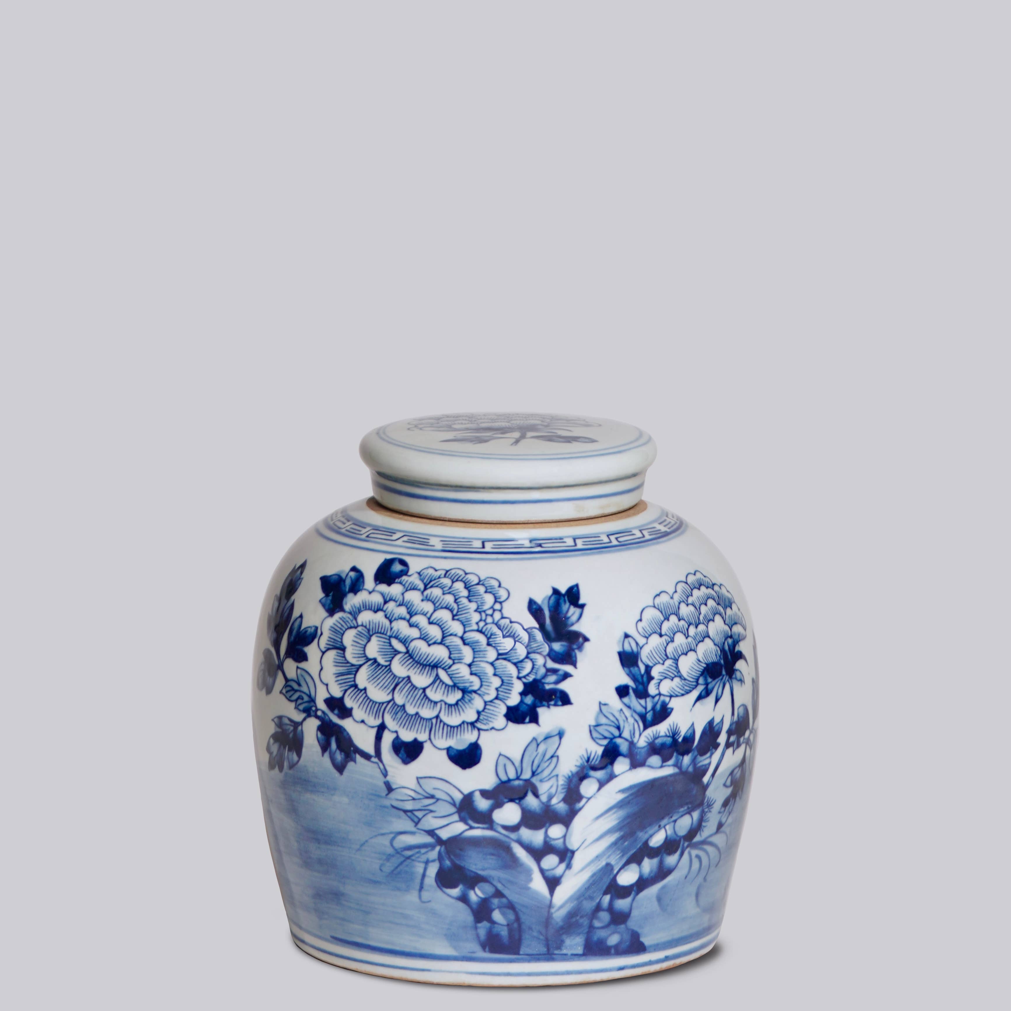 Cobalt Guild Home Decor Peony Blue and White Porcelain Jar