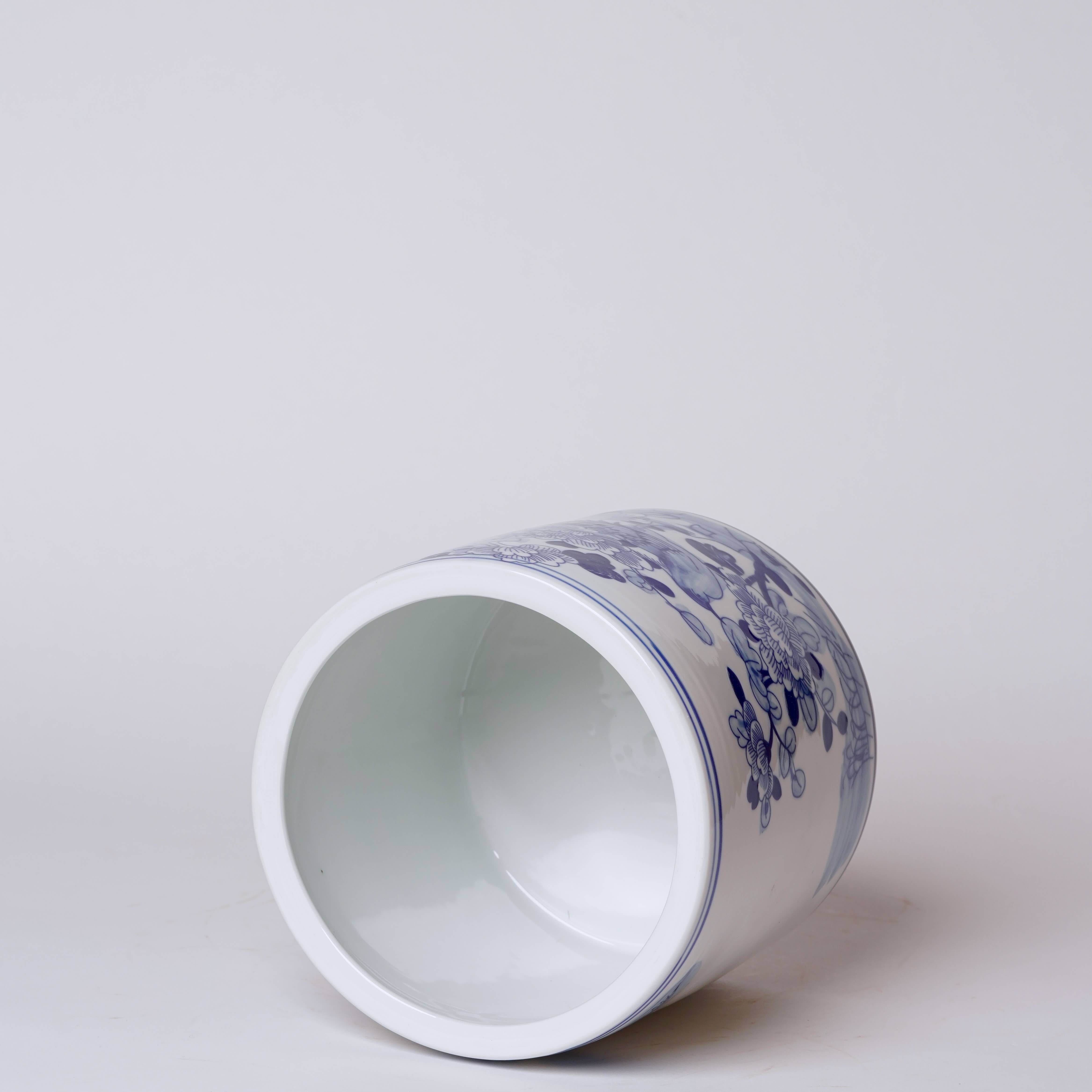 Cobalt Guild Home Decor Small Blue and White Porcelain Bird and Flower Cachepot