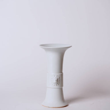 Cobalt Guild Home Decor White Porcelain Baluster Vase with Sprigged Lion Heads