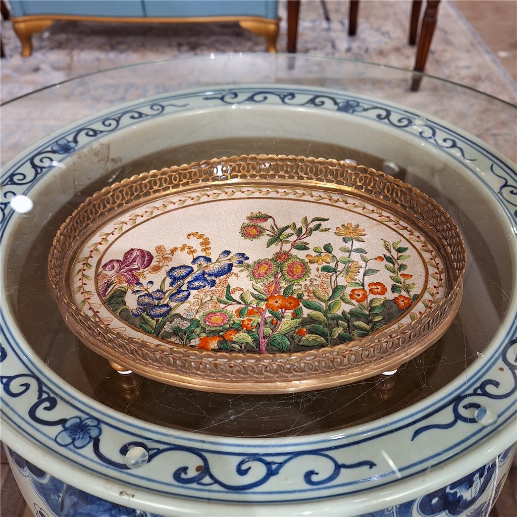 Danny's Fine Porcelain Home Decor Danny's Fine Porcelain 10L X 7.5W X 2H PORCELAIN OVAL TRAY WITH BRONZE ORMOLU - WILDBREEZE 14063