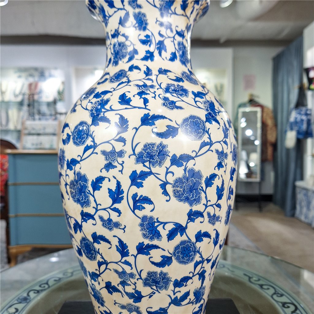 Danny's Fine Porcelain Home Decor Danny's Fine Porcelain 14in Porcelain Blue Vase – Blue Florets