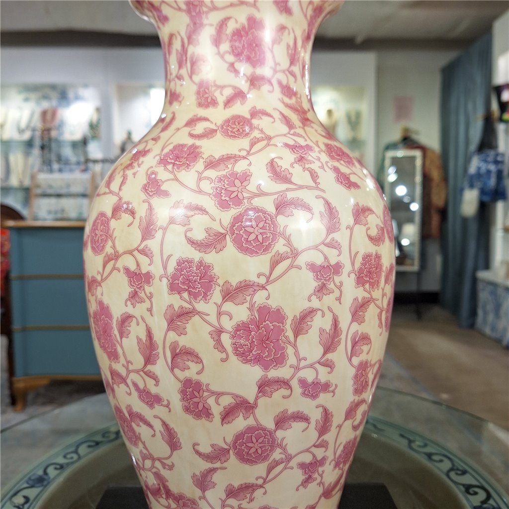 Danny's Fine Porcelain Home Decor Danny's Fine Porcelain 14in Porcelain Vase – Pink Florets