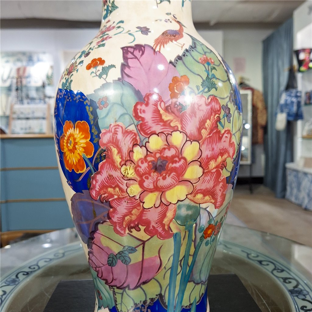 Danny's Fine Porcelain Home Decor Danny's Fine Porcelain 14in Porcelain Vase – Tobacco Leaf