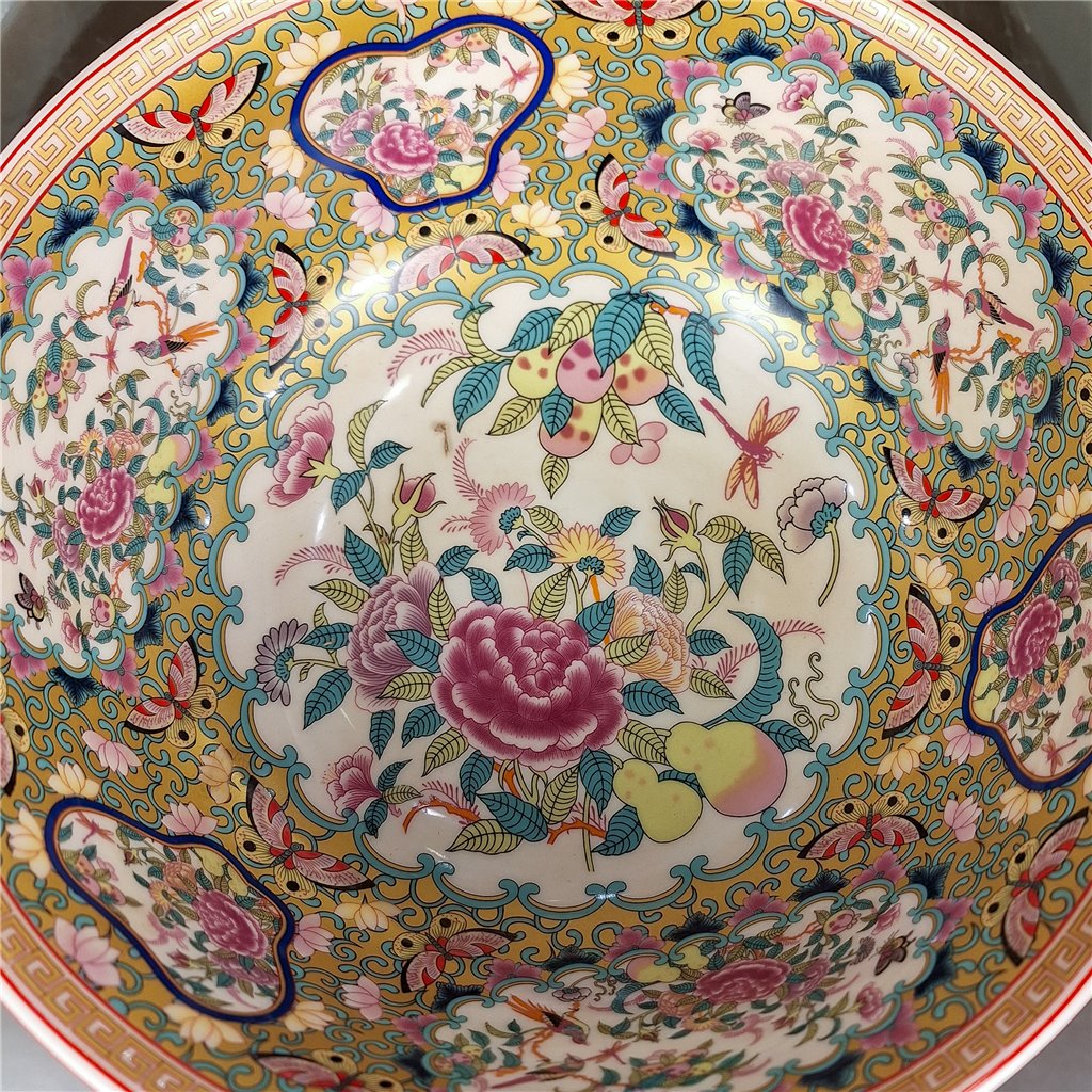 Danny's Fine Porcelain Home Decor Danny's Fine Porcelain 8 Inch Diameter Round Bowl-Rose Medallion Canton