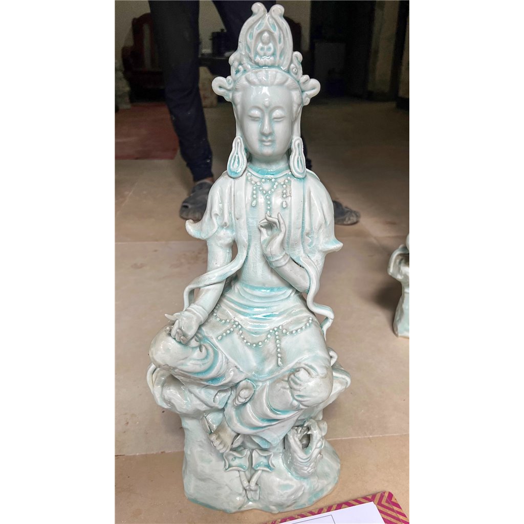 Danny's Fine Porcelain Home Decor Danny's Fine Porcelain 9.5L X 7.5W X 21H Celadon Lady Of Compassion 51152